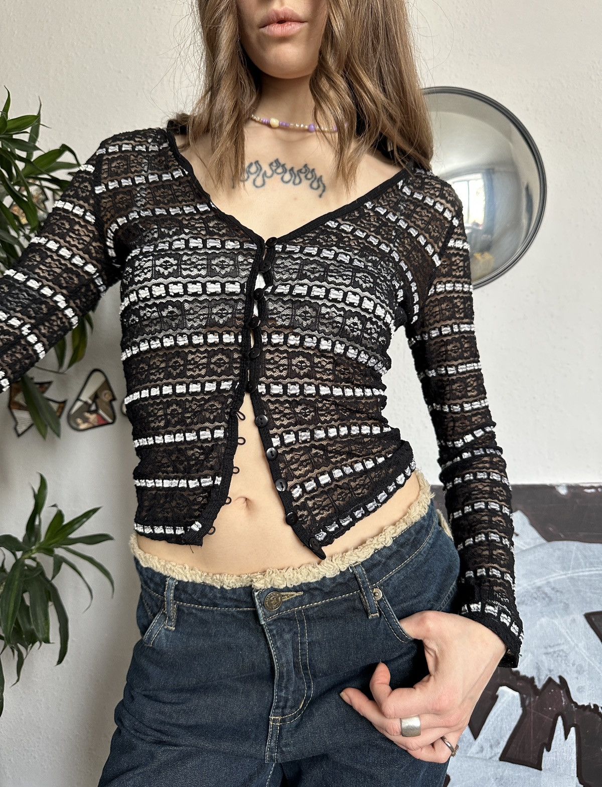 Beauty Beast × Seditionaries Australia Vintage Lace Sheer Lace Cute Cardigan 00s Size S / US 4 / IT 40 - 2 Thumbnail