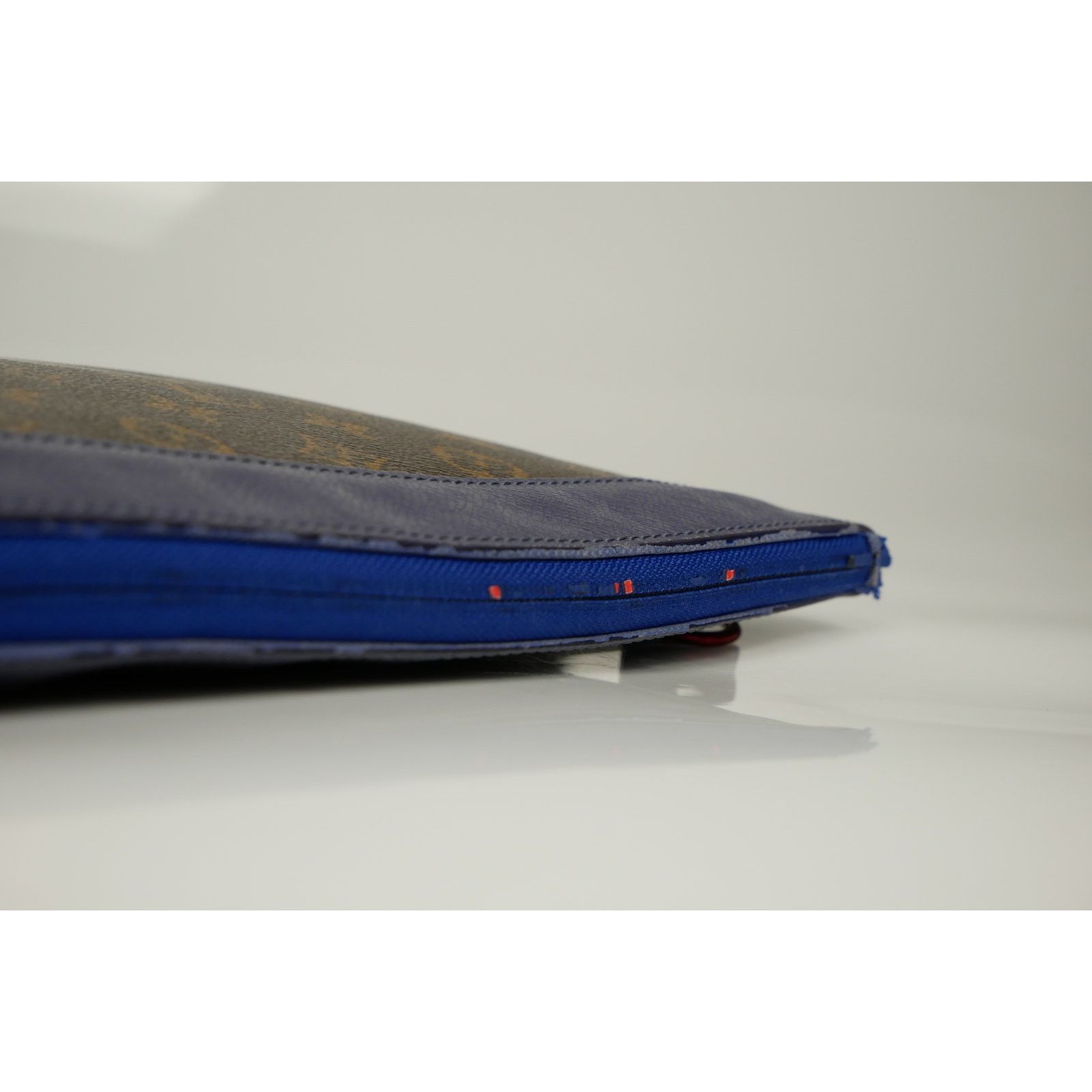 Louis Vuitton Limited Edition Monogram Pochette Apollo Clutch Size ONE SIZE - 8 Thumbnail