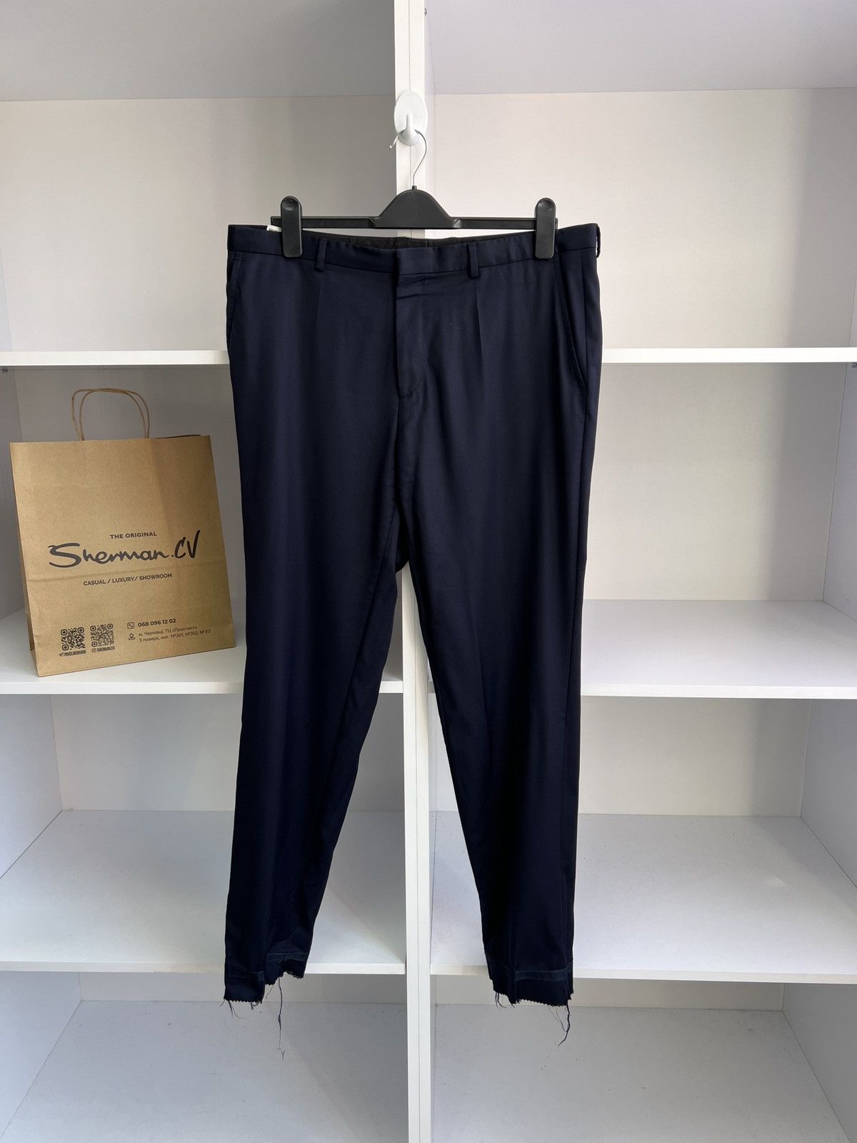 Hugo Boss × Vintage Vintage Hugo Boss Luxury Old Money Style Suit Size 52S - 12 Thumbnail