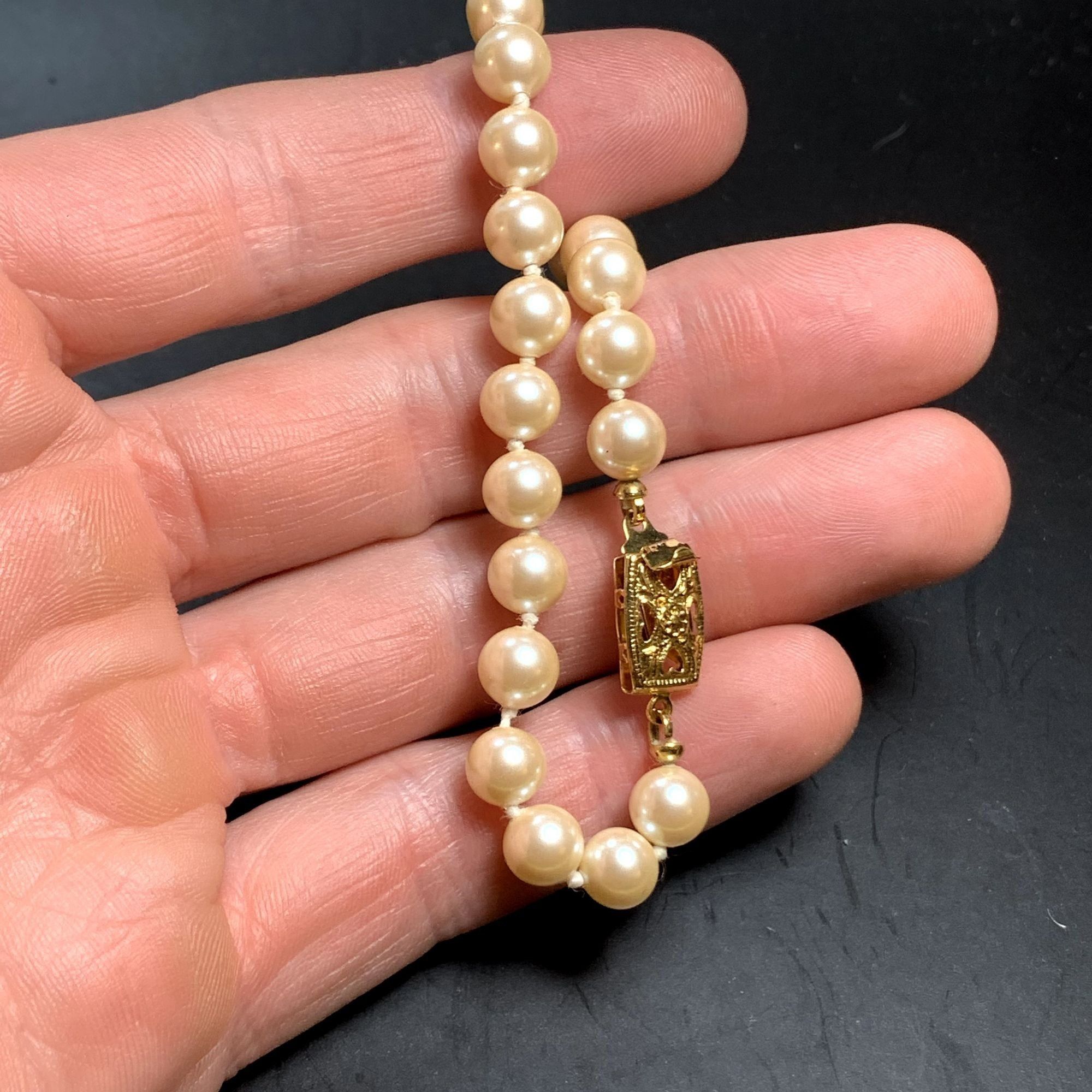 Other VTG Faux Pearl 6.75mm Width Bracelet Box Catch Size 8.25'' L Size ONE SIZE - 5 Thumbnail