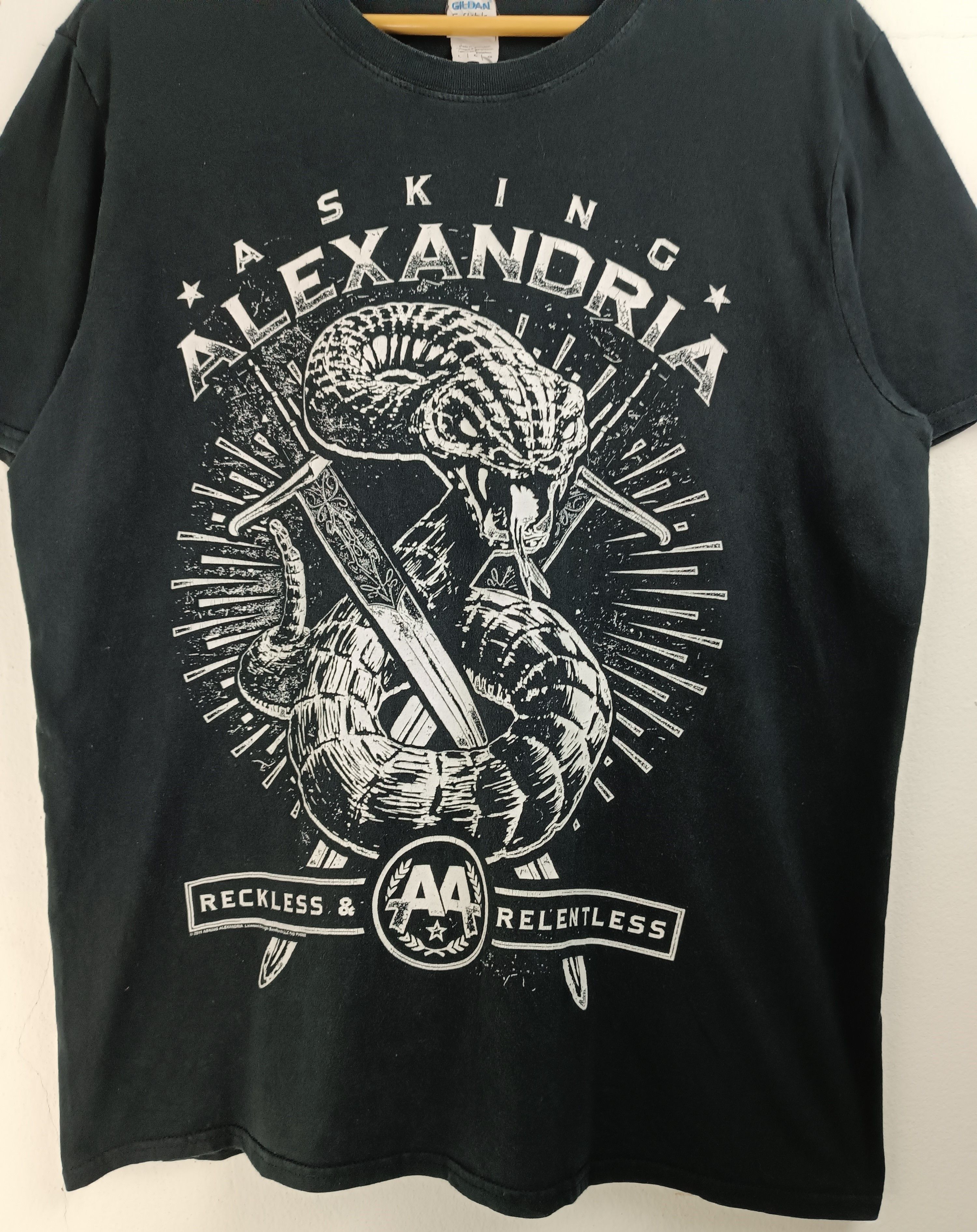 Band Tees VINTAGE '11 ASKING ALEXANDRIA RECKLES SERPENT TEE bmth prada Size US M / EU 48-50 / 2 - 9 Thumbnail