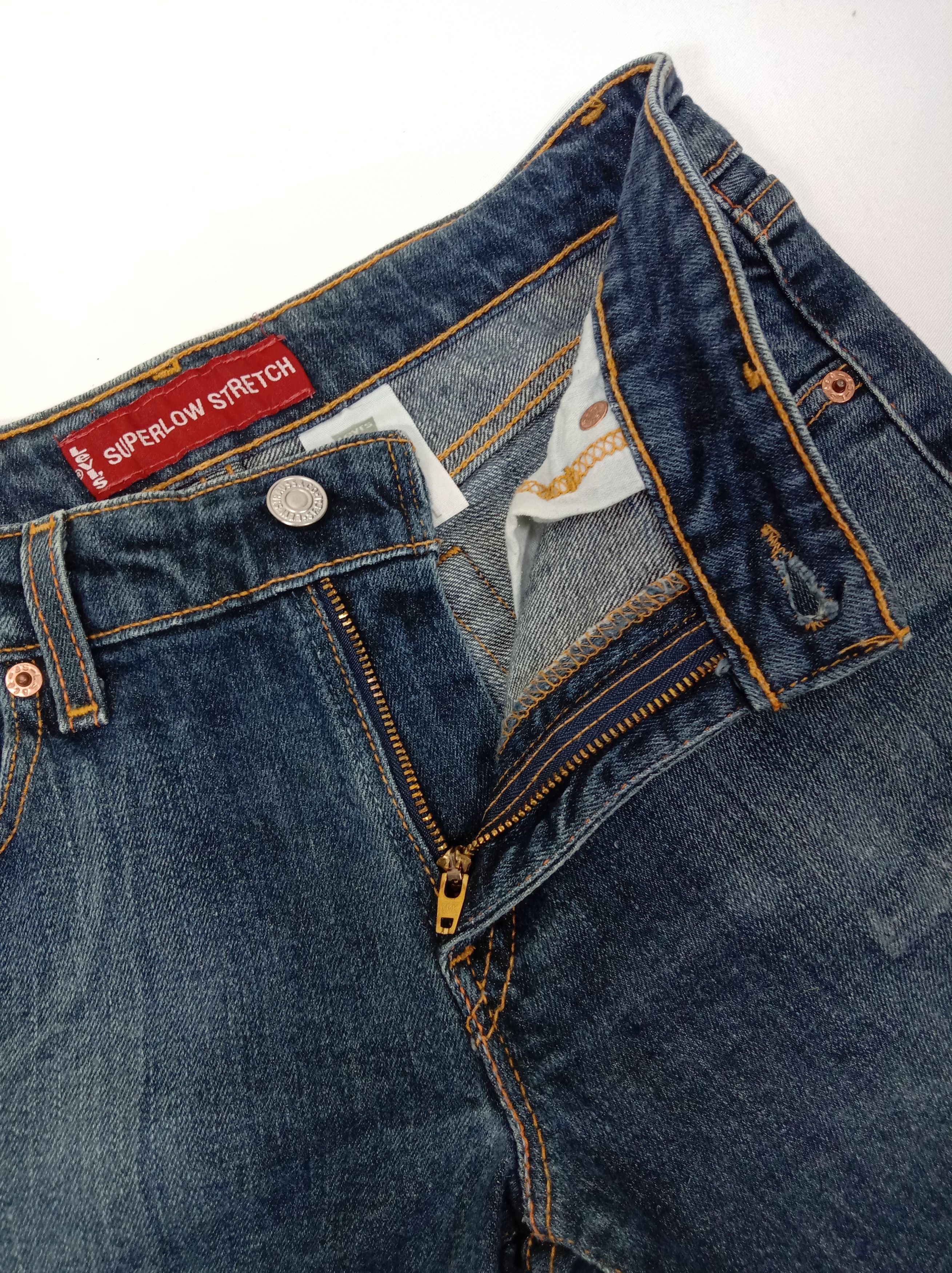 Levi's Vintage Levi's 518 Flare Jeans Earth Tone Distressed Denim Size 28" / US 6 / IT 42 - 9 Thumbnail
