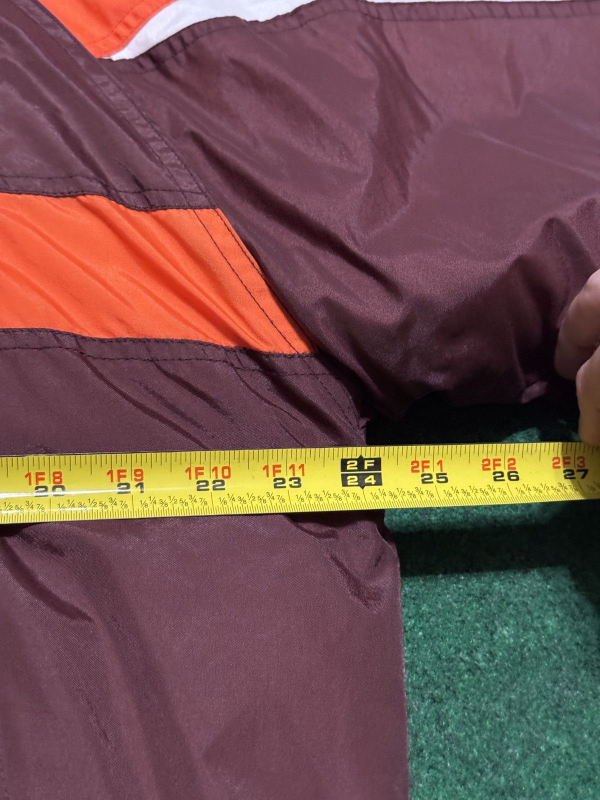 Vintage Vintage 90s Cleveland Browns NFL Gameday Lrg Puffer Jacket Size US L / EU 52-54 / 3 - 5 Thumbnail