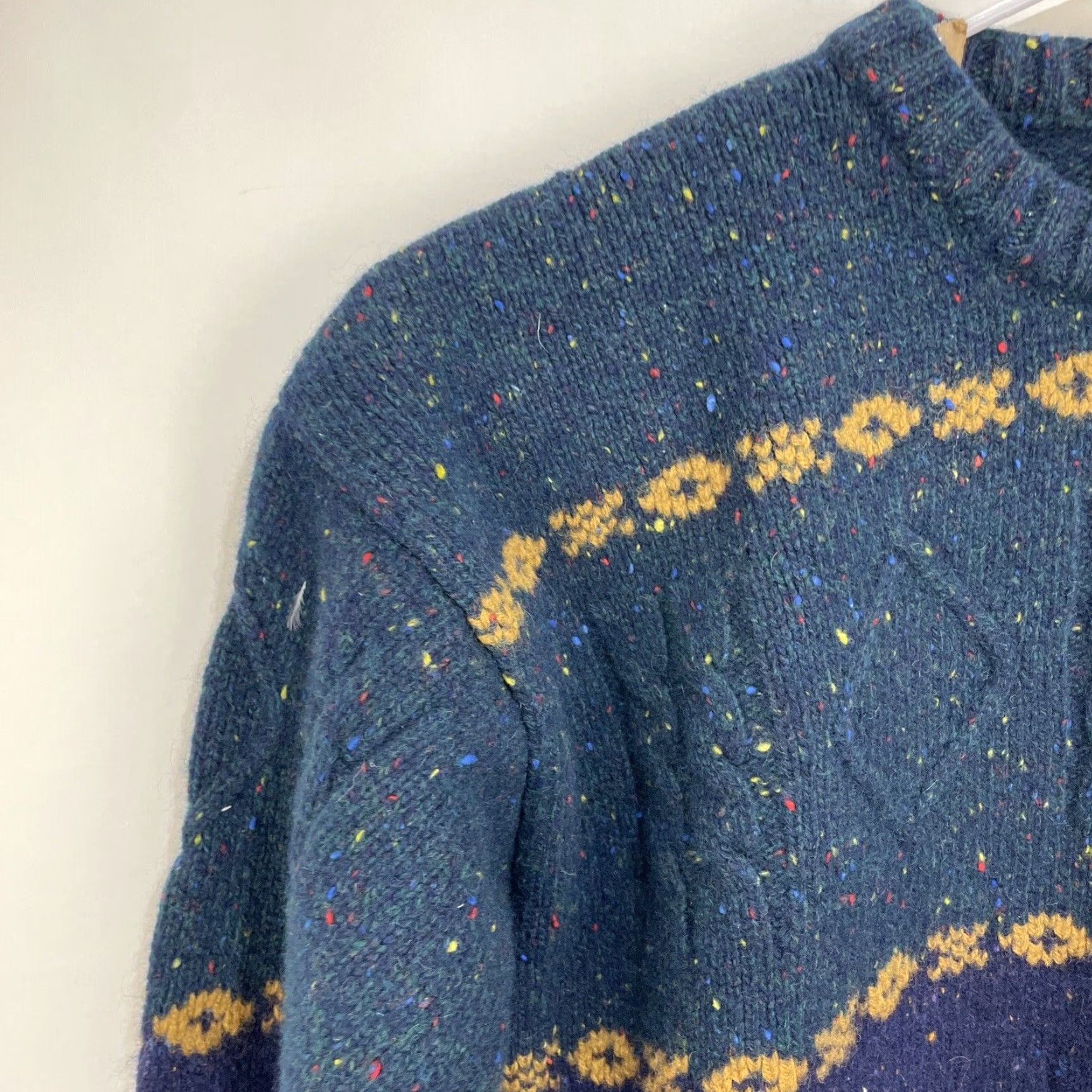 Eddie Bauer VINTAGE Eddie Bauer Sweater Men XL Crew Neck Knit Wool Striped Blue Green Winter Casual Holiday 90s Mens Pullover Size US XL / EU 56 / 4 - 4 Thumbnail
