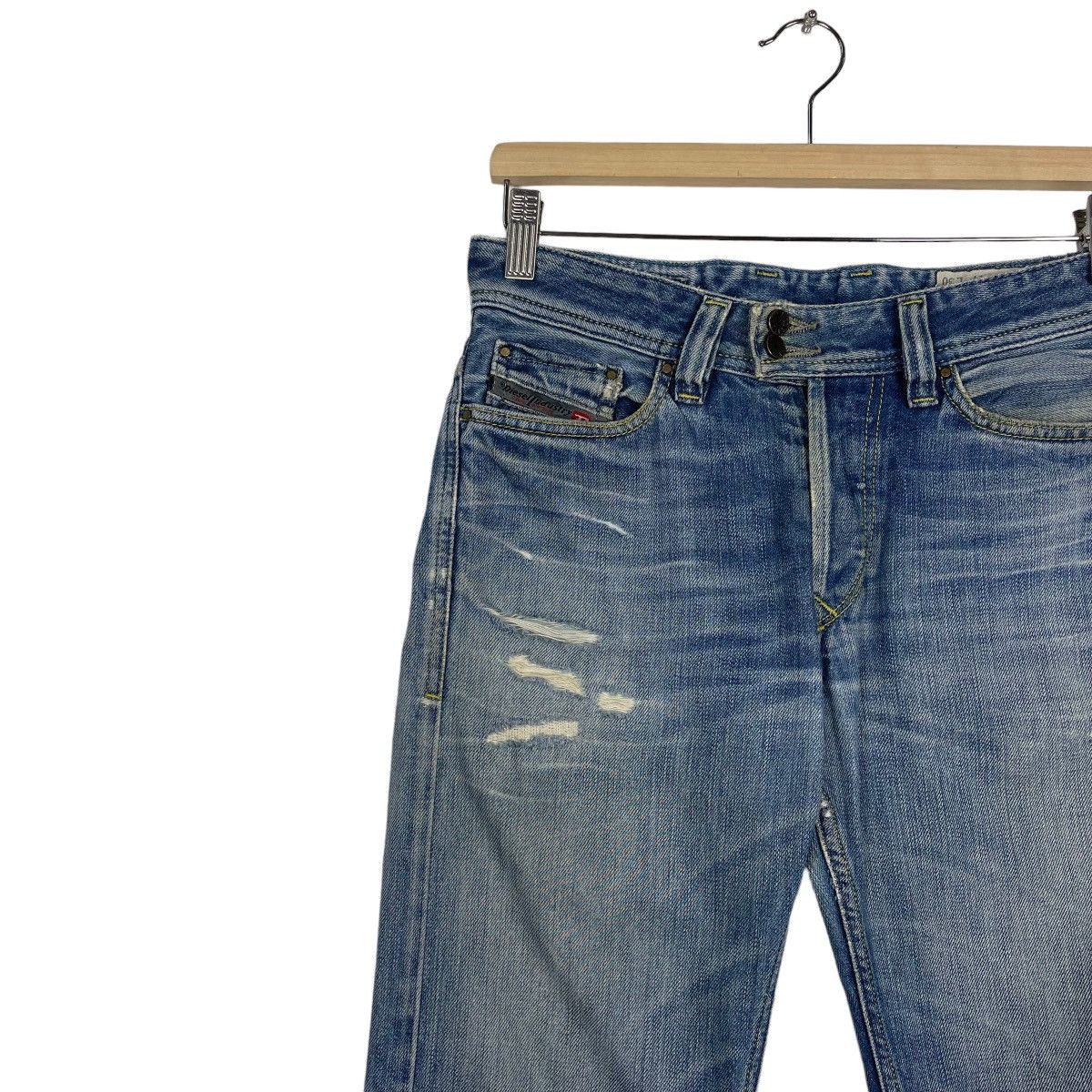 Diesel DIESEL INDUSTRY MADE IN ITALY DISTRESSED JEANS Size US 30 / EU 46 - 7 Thumbnail