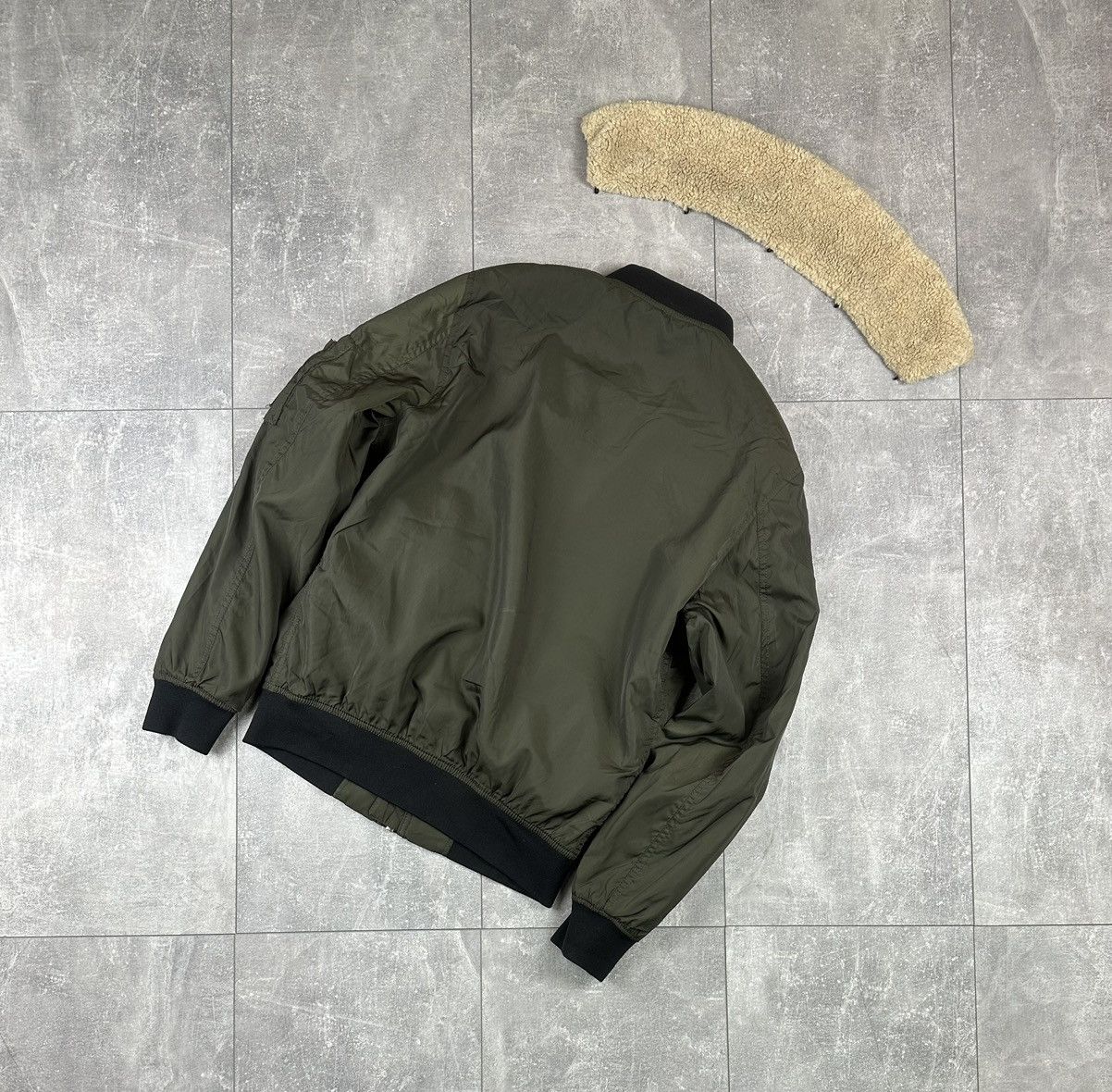 Zara Zara MA1 Nylon Bomber Khaki Light Vintage Jacket Size US M / EU 48-50 / 2 - 12 Thumbnail