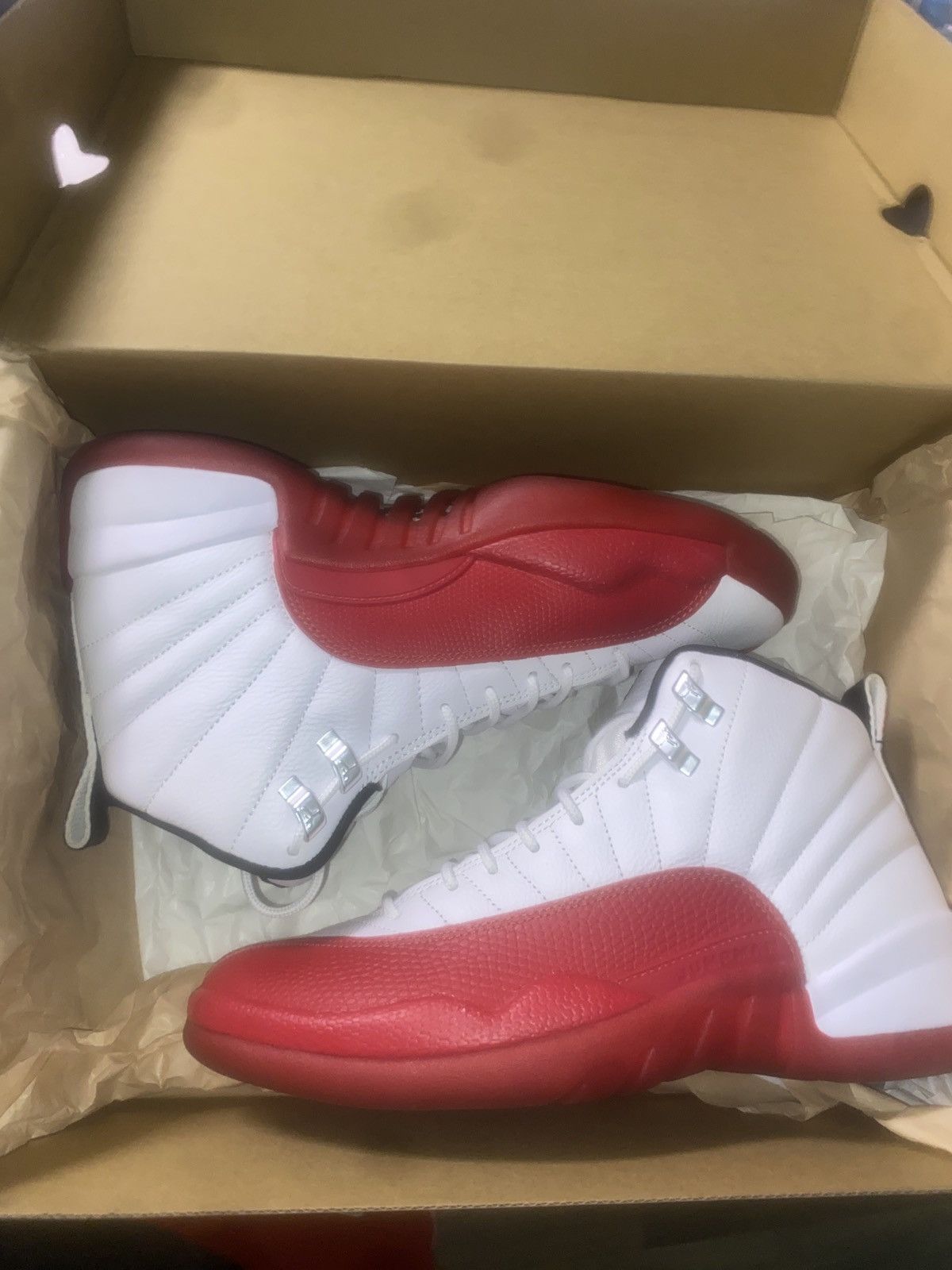 Jordan Brand Cherry 12s Size US 9 / EU 42 - 2 Thumbnail