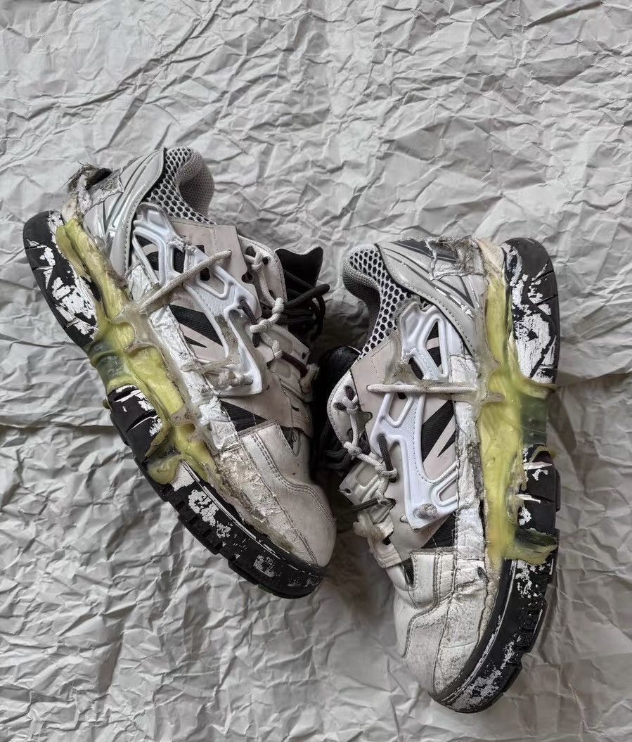 Maison Margiela Maison Margiela dirty sneakers / slime sneakers Size US 9.5 / EU 42-43 - 1 Thumbnail