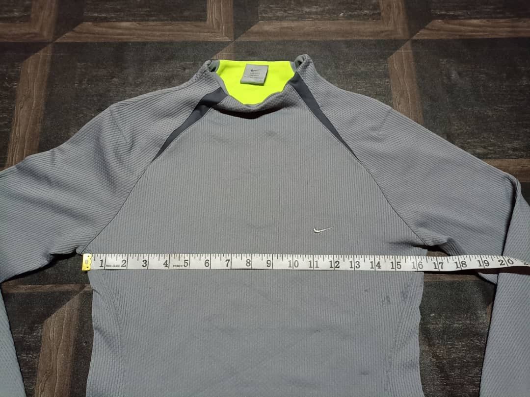Nike Nike Sphere Dry long Sleeve Size L / US 10 / IT 46 - 12 Thumbnail