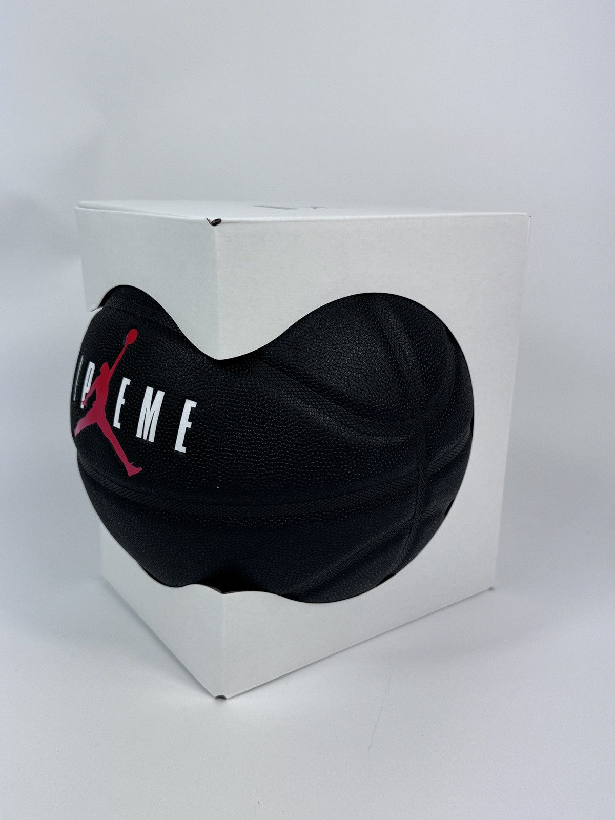 Jordan Brand × Supreme SUPREME LOGO BASKETBALL Size ONE SIZE - 3 Thumbnail