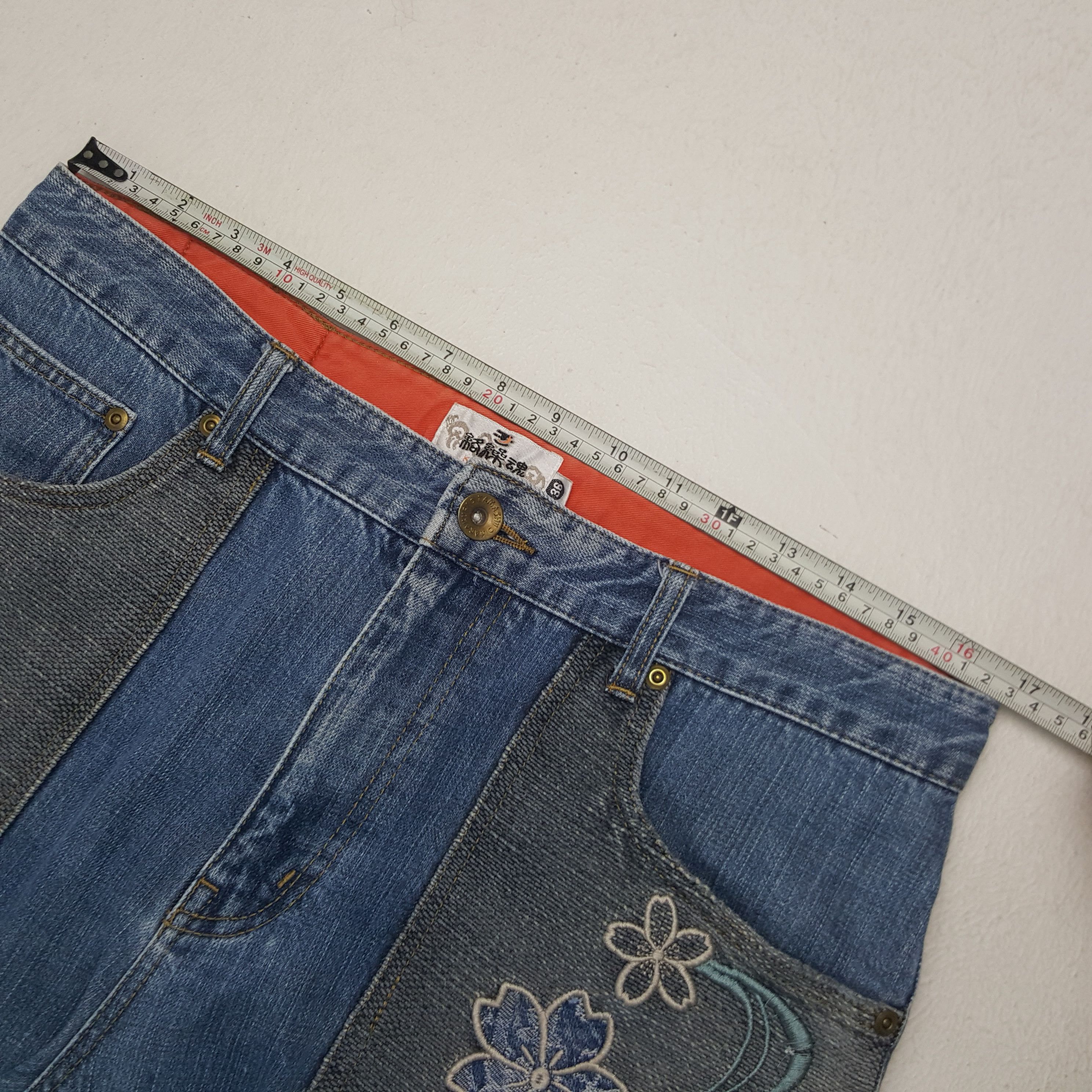 Japanese Brand × Vintage Vintage Karakuri Tamashii Japan Embroidery Flower Denim Jean Size US 33 - 9 Thumbnail