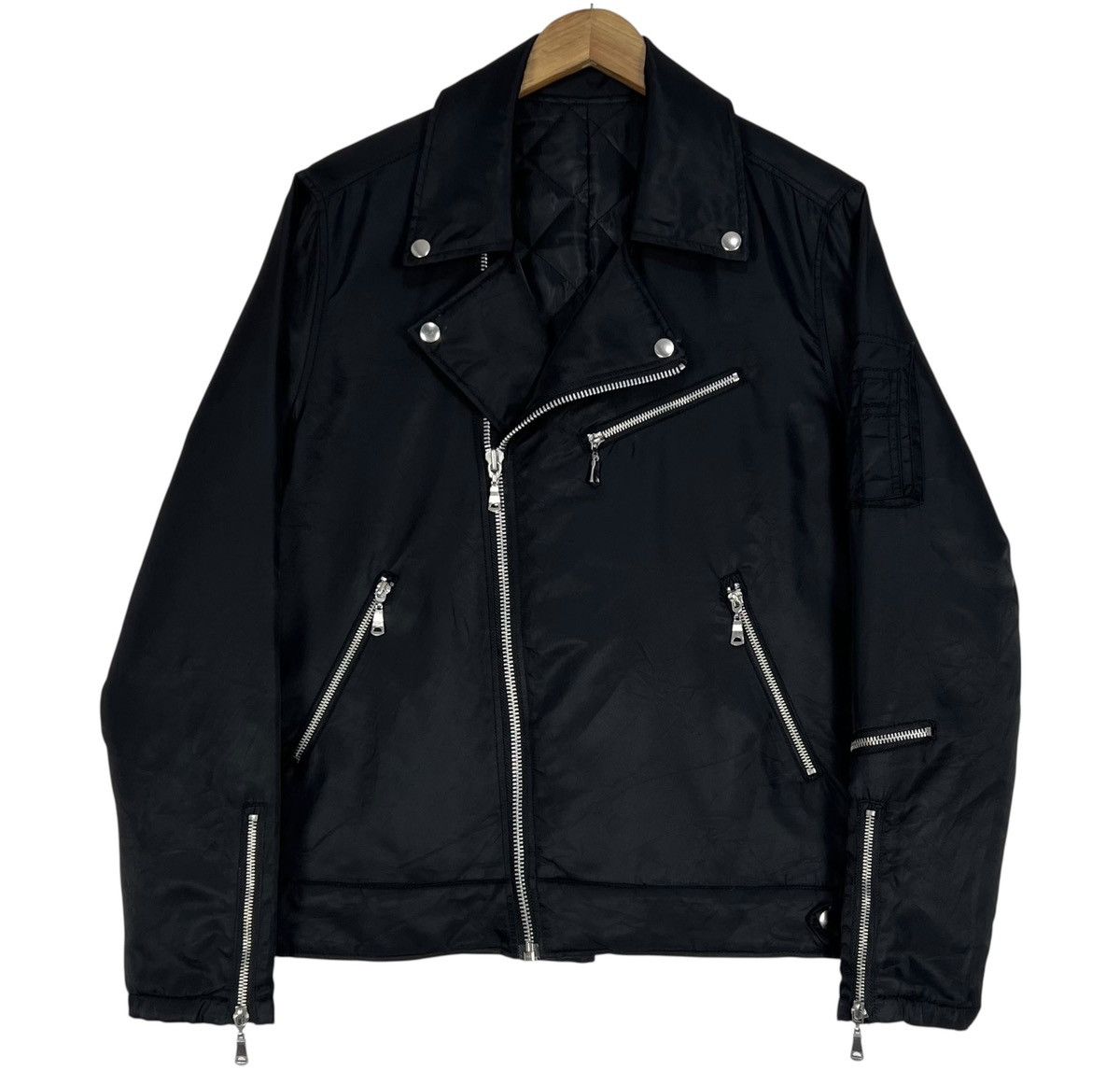 Japanese Brand × semanticdesign Semantic Design full fur interior
