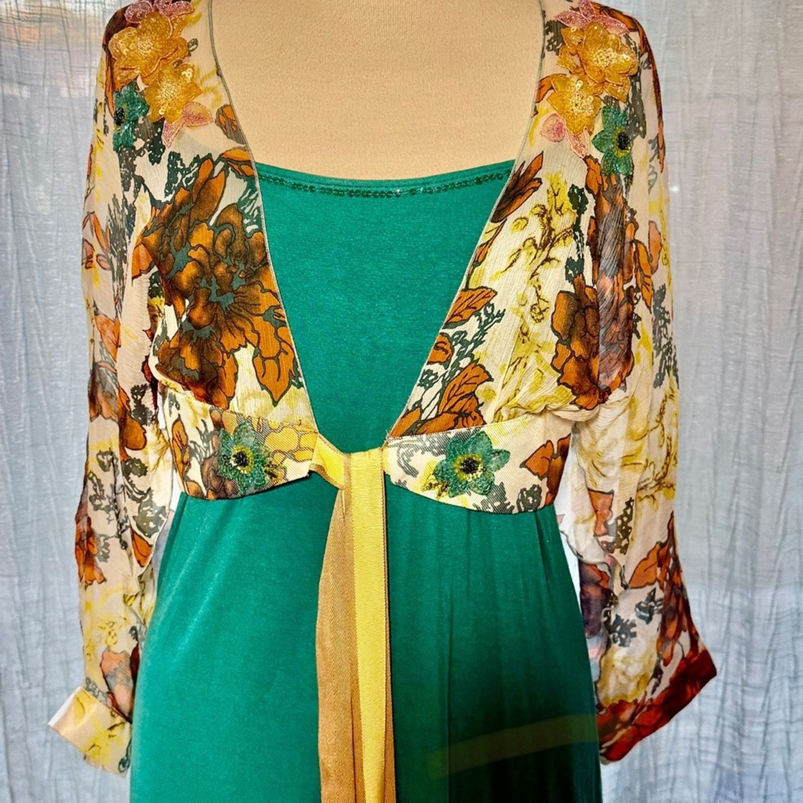 & Other Stories Tom K Nguyen cropped sequin flower coverup w/ split sleeves Size L / US 10 / IT 46 - 6 Thumbnail