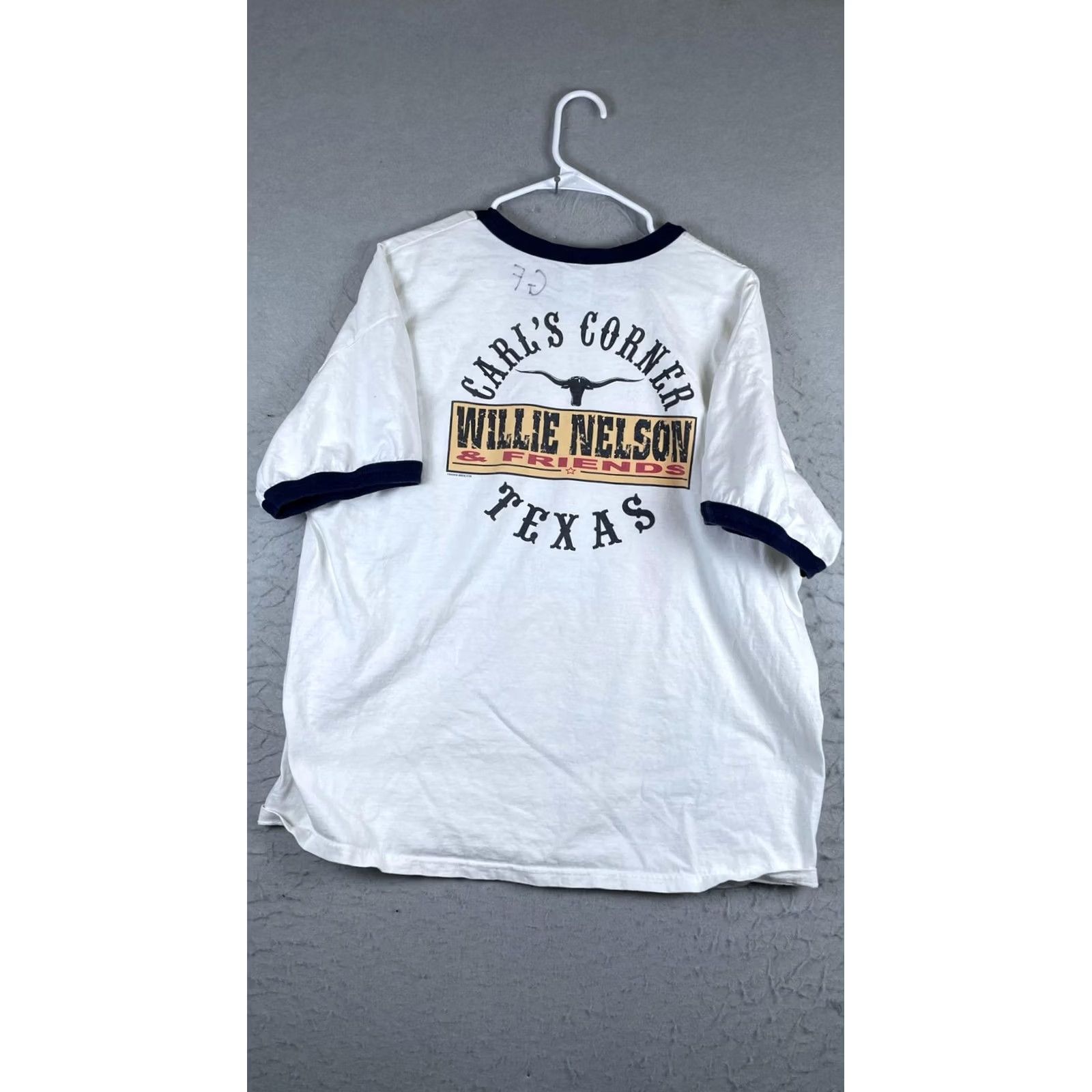 Gildan VINTAGE Willie Nelson Live And Kickin Shirt Mens XL White Ringer Texas 2005 Size US XL / EU 56 / 4 - 7 Thumbnail