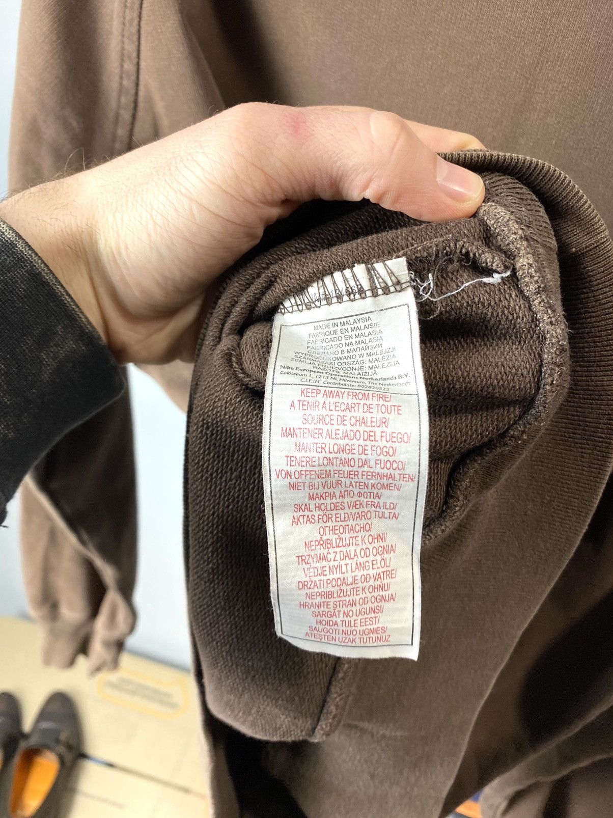 Nike Y2K 90’s Vintage Brown Nike Sweatshirt T Shirt Tn Zm Hype Size US L / EU 52-54 / 3 - 11 Thumbnail