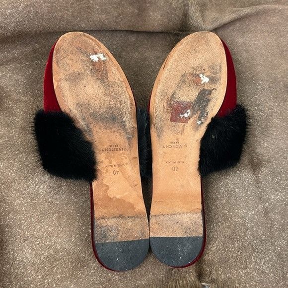Givenchy Givenchy Bedford Mule Red Velvet and Black Mink Fur Slippers Size US 10 / IT 40 - 9 Thumbnail