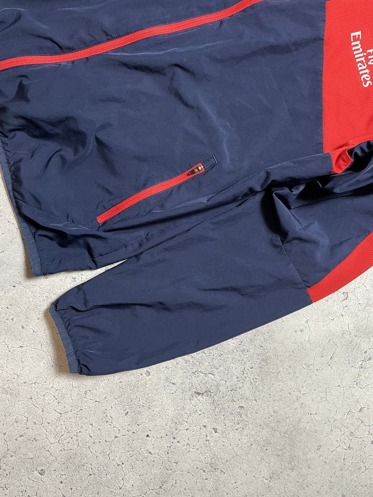 Puma Vintage Nylon Football Jacket Windbreaker Puma FC Arsenal Size US XL / EU 56 / 4 - 4 Thumbnail