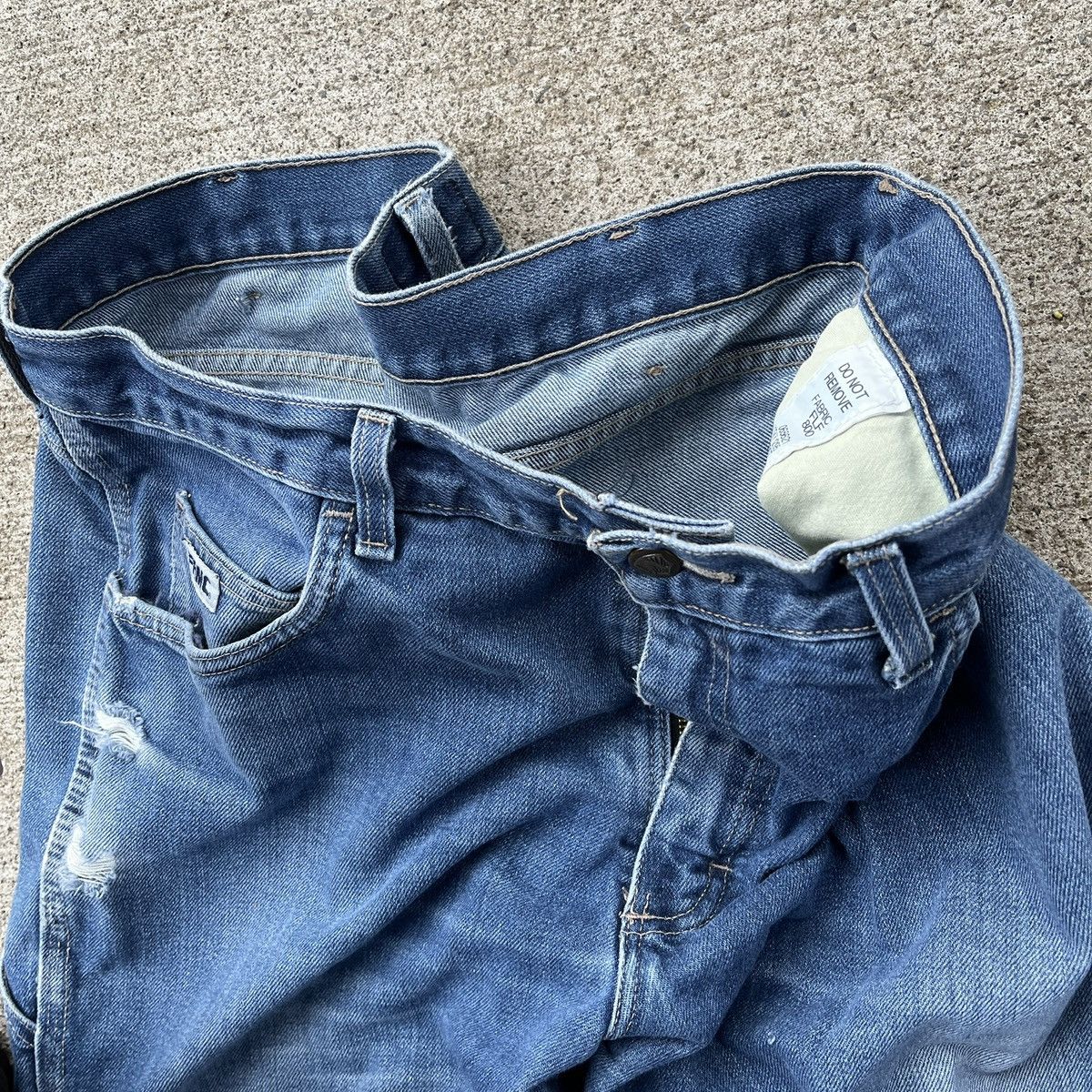 Japanese Brand Vintage Faded Distressed Jeans 38x32 90’s Y2K Size US 38 / EU 54 - 7 Thumbnail