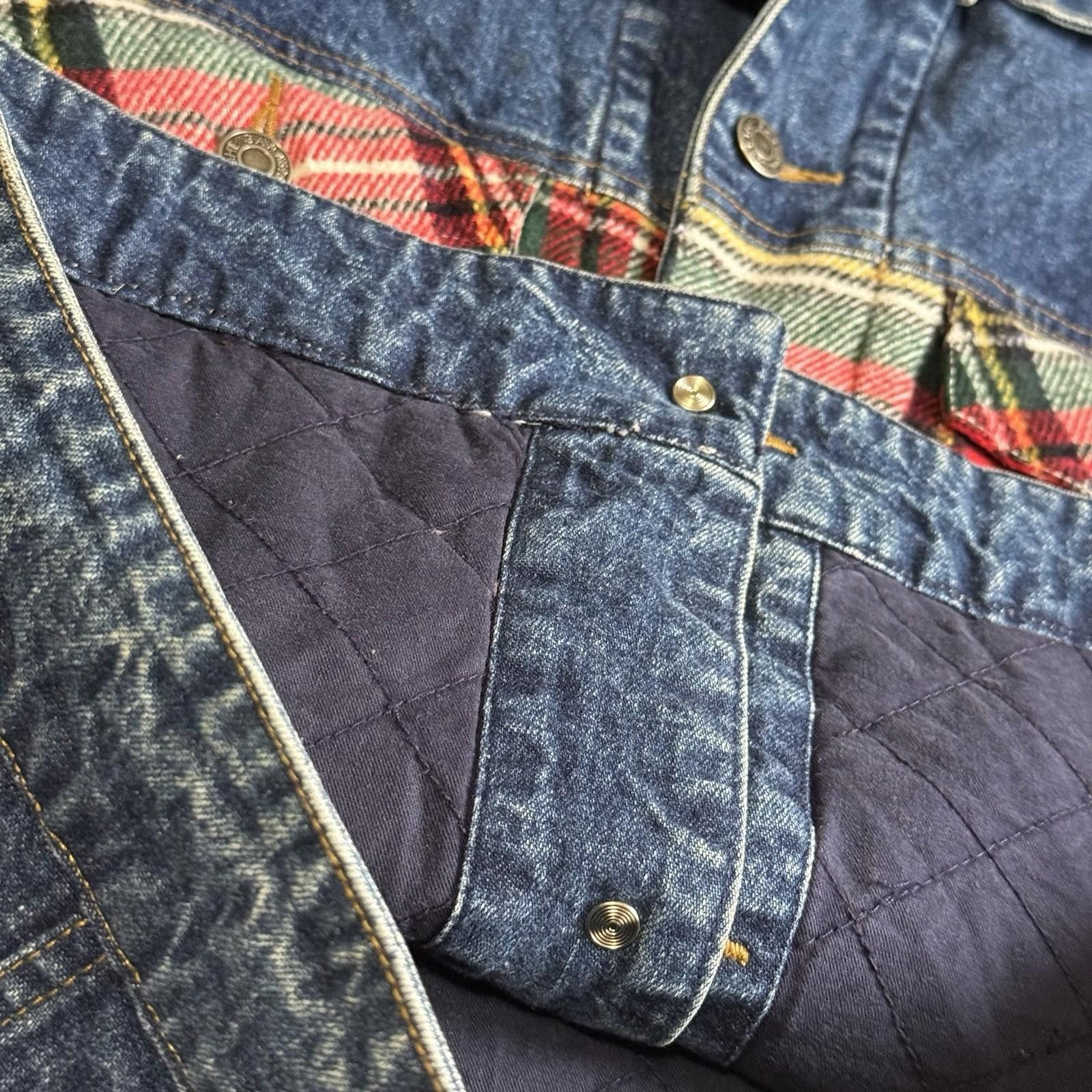 Gap Vintage GAP Denim Plaid Vest Quilted Lined Jacket L Men’s Size US L / EU 52-54 / 3 - 4 Thumbnail