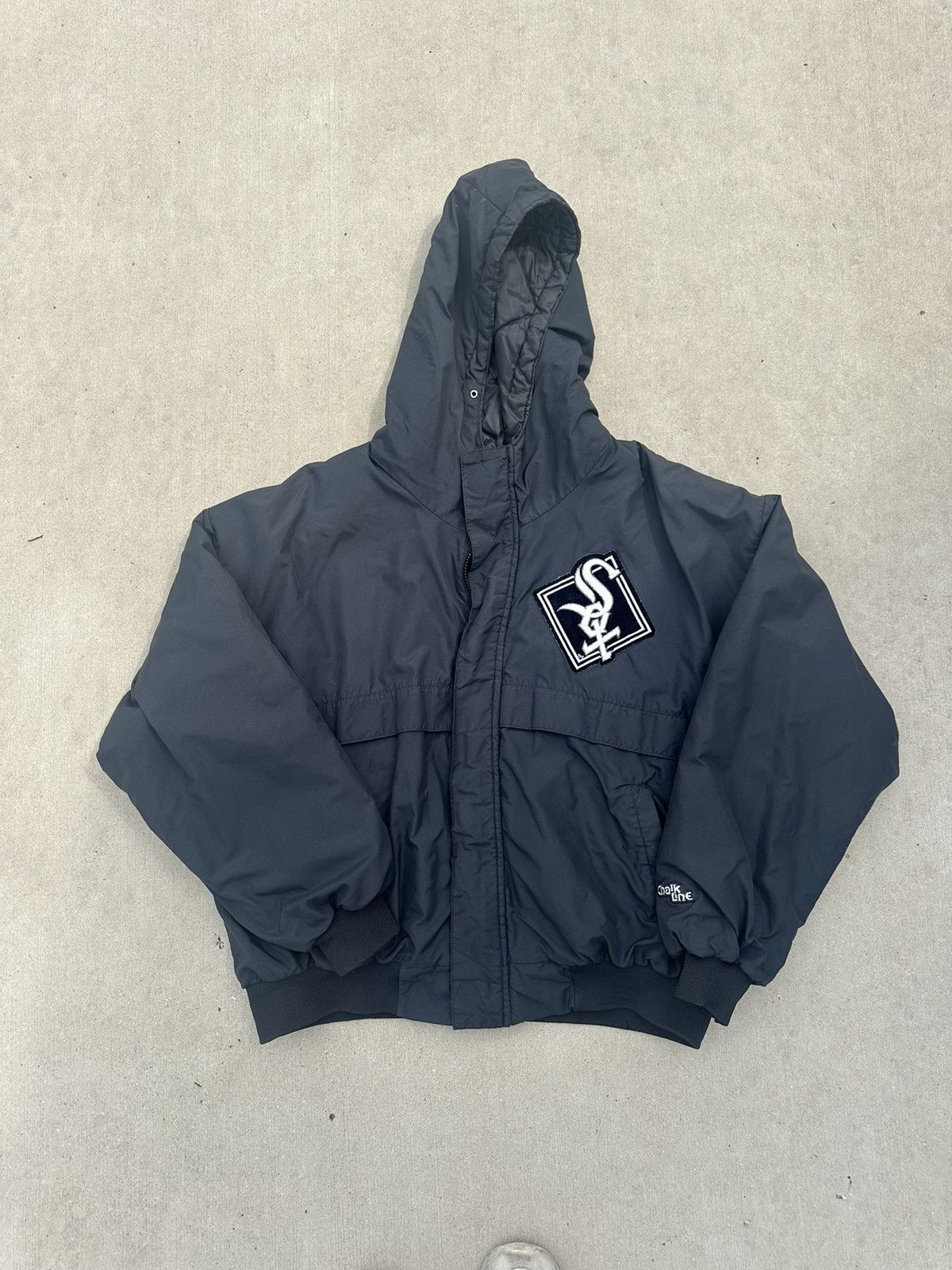 Chalk Line × Vintage Vintage 90s Chalk Line MLB Chicago White Sox Puffer Jacket Size US XL / EU 56 / 4 - 1 Thumbnail