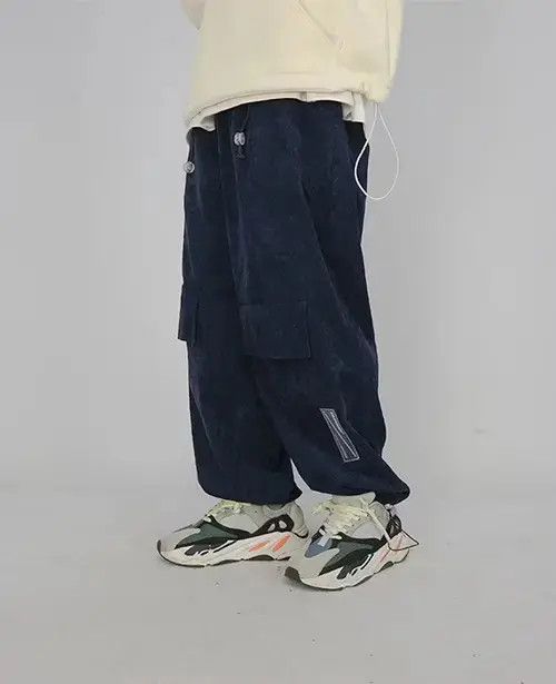 Japanese Brand 20AW Indigo Union Japan Black Oversized Corduroy Pants Size US 33 - 1 Thumbnail