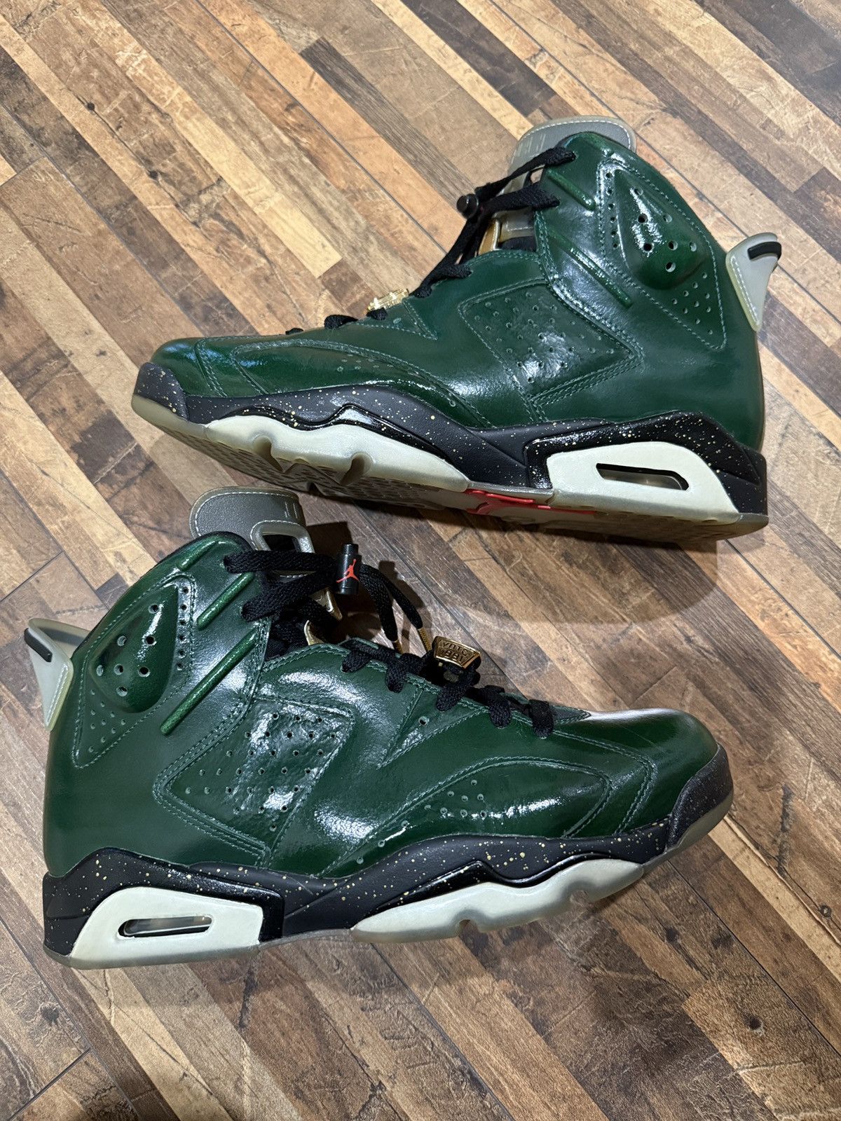 Jordan Brand 2014 Nike Air Jordan 6 Champagne Size US 10 / EU 43 - 1 Thumbnail