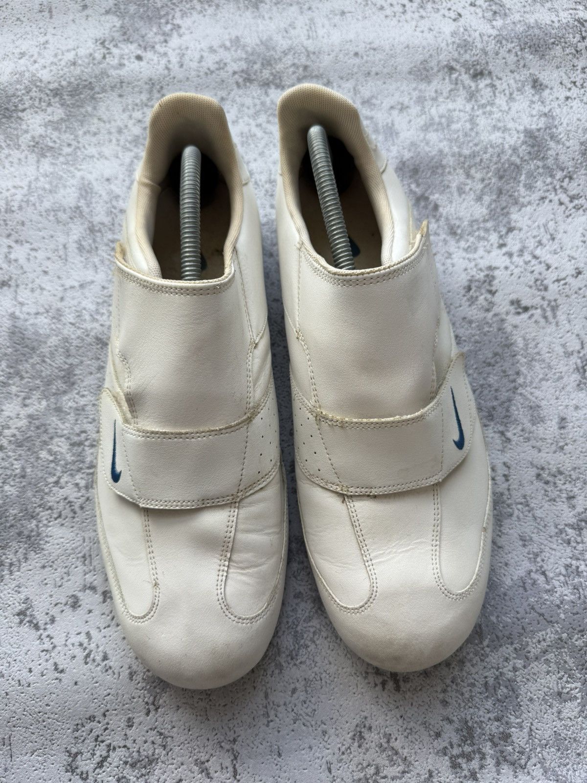 Japanese Brand Vintage 2010 Nike Y2K Roubaix II V Leather Sneakers Size US 10 / EU 43 - 2 Thumbnail