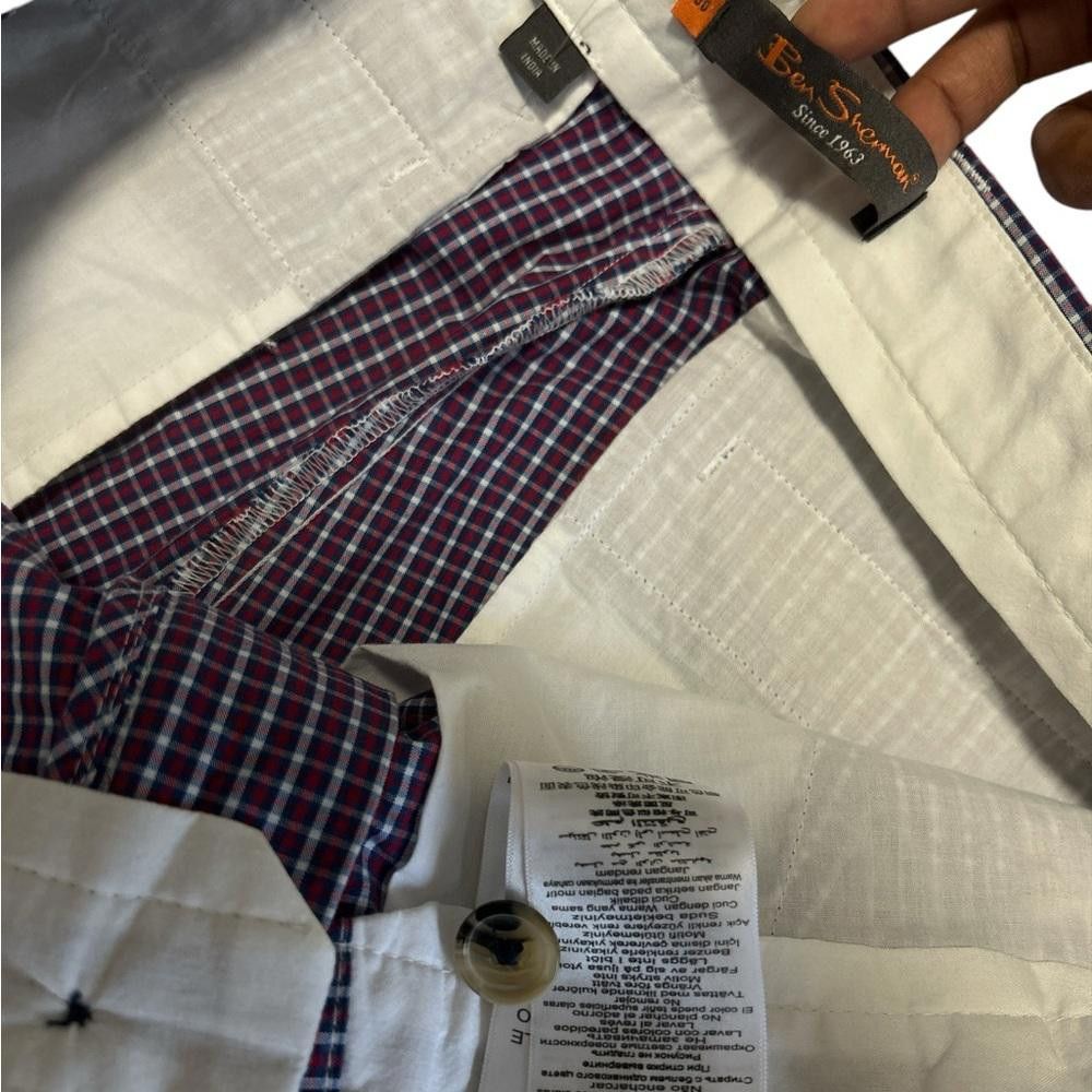 Ben Sherman Ben Sherman Men's Red & White Checked Shorts Size 30 Size US 30 / EU 46 - 3 Thumbnail