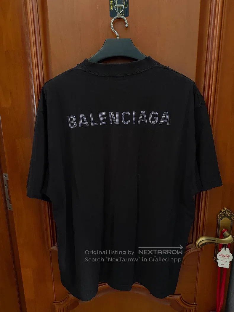 Balenciaga Balenciaga Front and Back Crystal Logo Destroyed Style Size US L / EU 52-54 / 3 - 2 Thumbnail