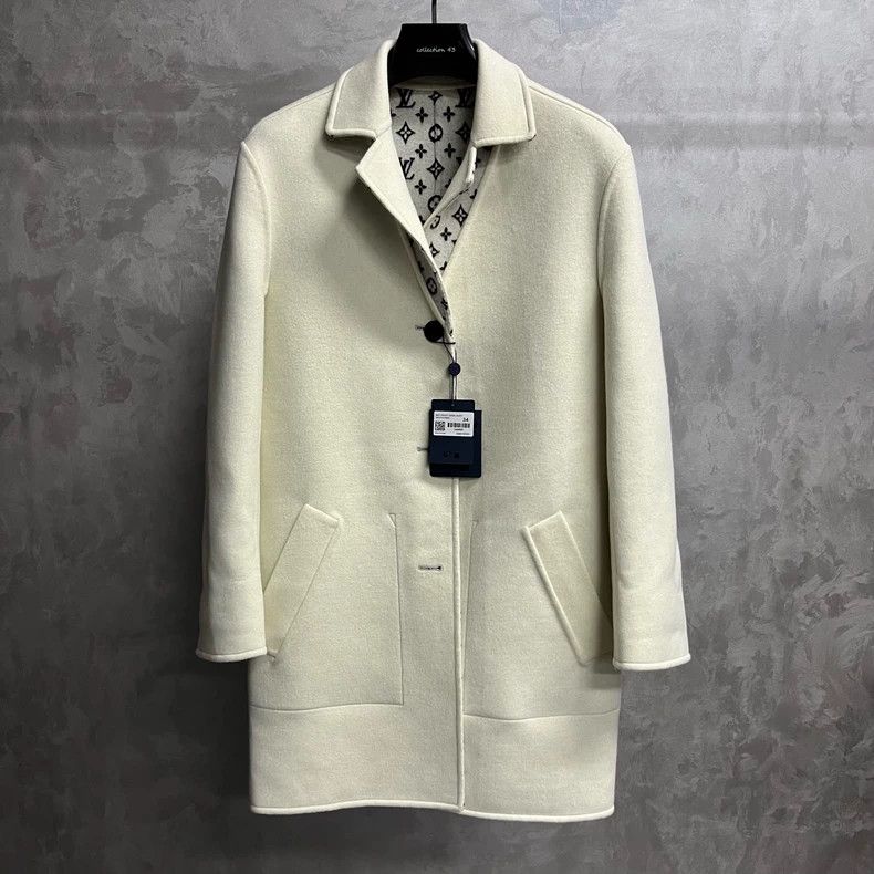 Louis Vuitton Louis Vuitton Jacquard double-sided coat with solid beige Size XXS / US 00 / IT 34 - 1 Thumbnail