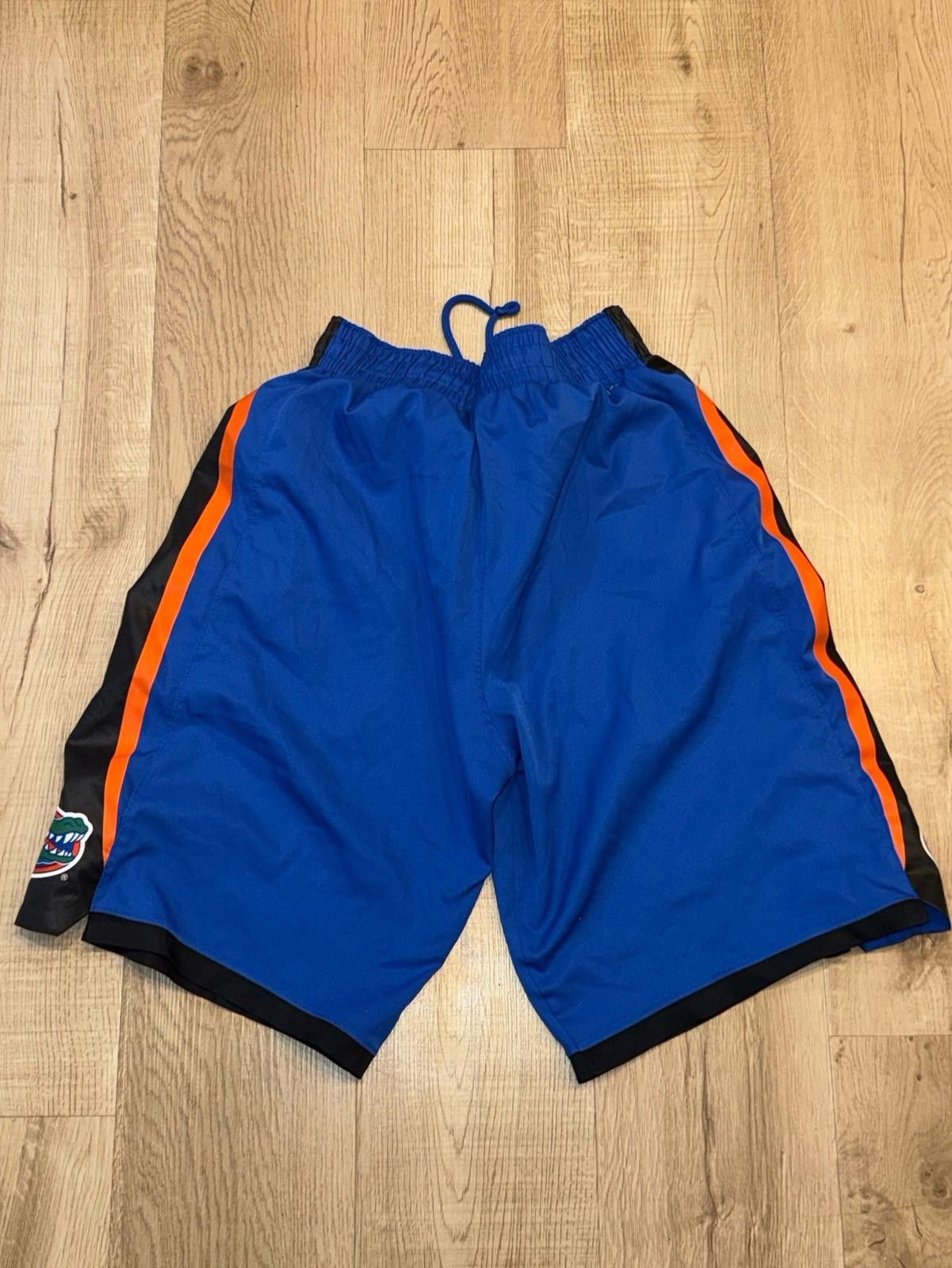 Nike Nike Team Issued UF Florida Gators Mens MD Hoop Shorts Size US 32 / EU 48 - 4 Thumbnail