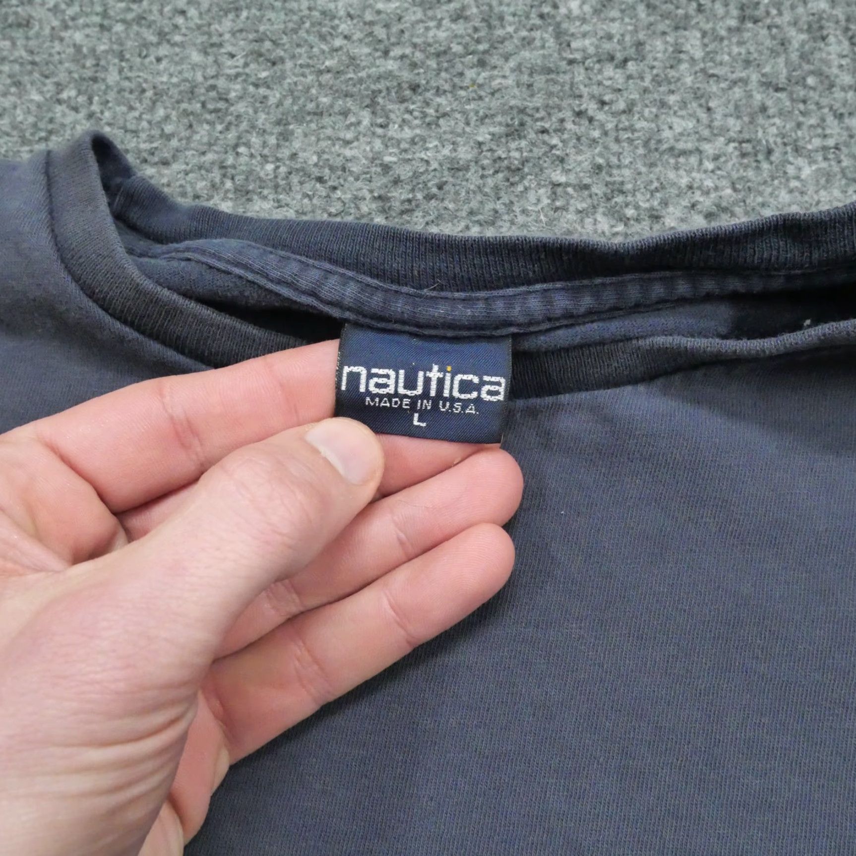 Nautica VINTAGE Nautica T Shirt Mens Large Blue Distressed Grunge Sailing Pocket 90s Size US L / EU 52-54 / 3 - 5 Thumbnail