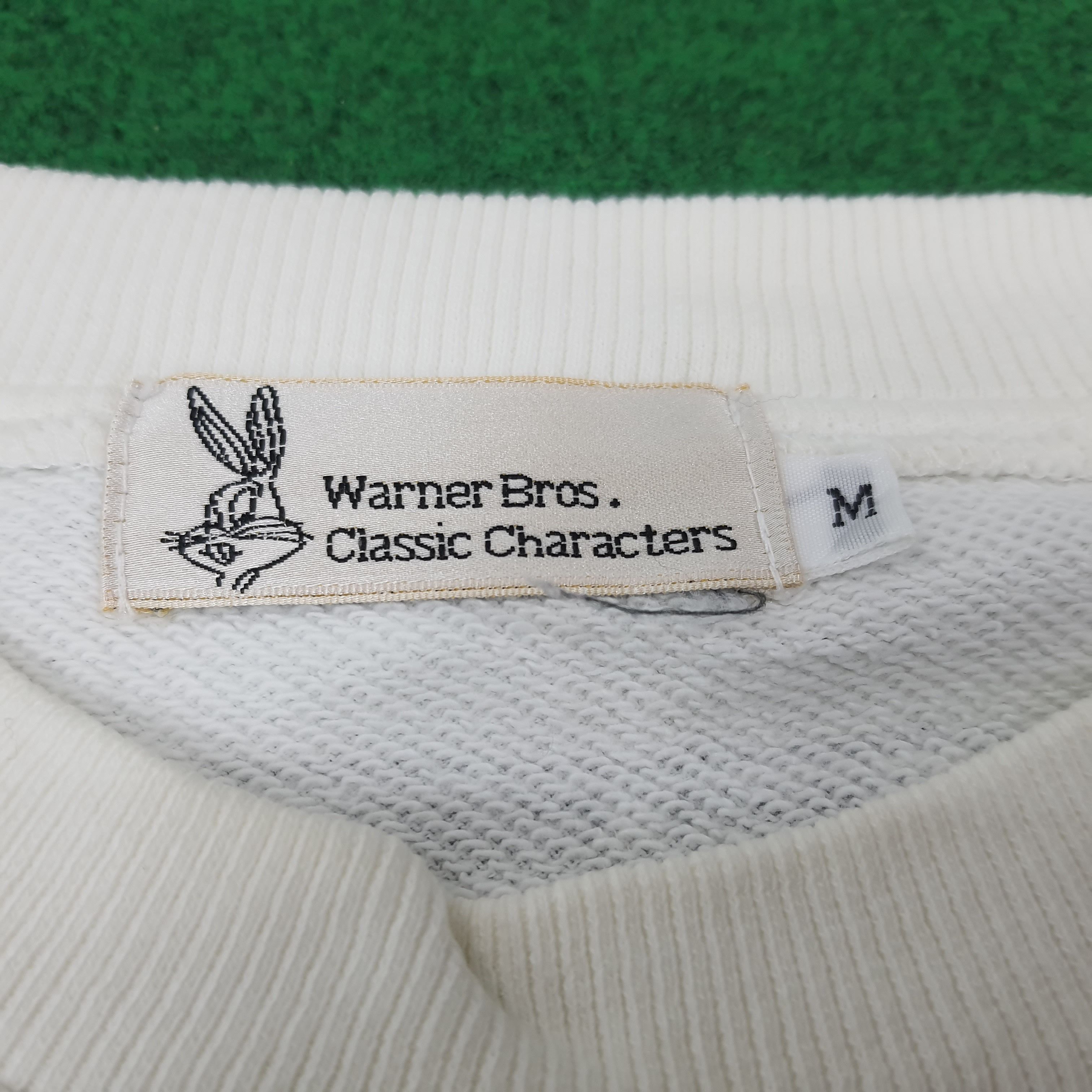 Warner Bros Vintage Warner Bros Looney Tunes Sweatshirt C268N1 Size US L / EU 52-54 / 3 - 7 Thumbnail