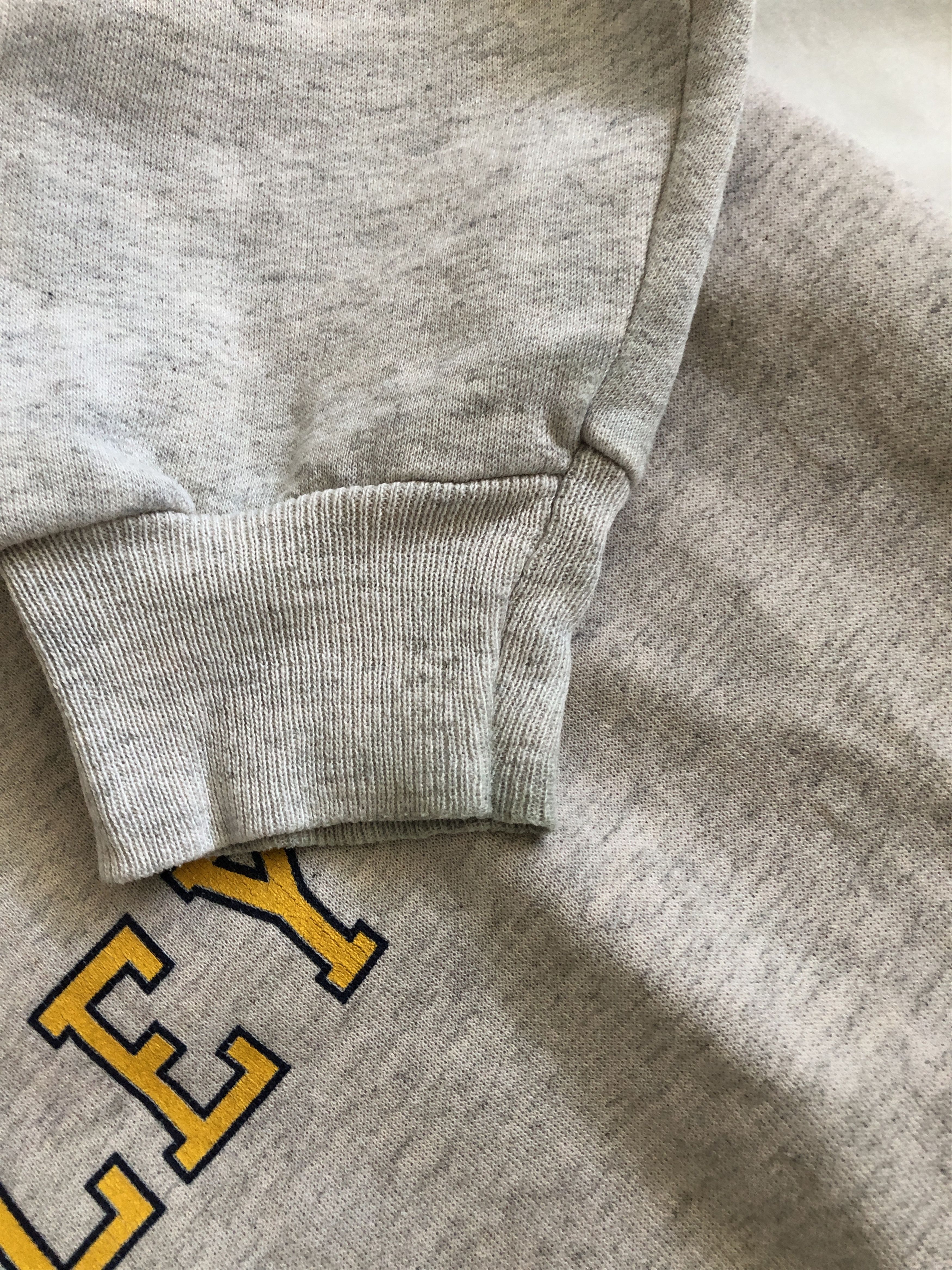 Vintage Distressed Vintage crewneck Hanes+ Berkley Size US XXS / EU 40 - 9 Thumbnail