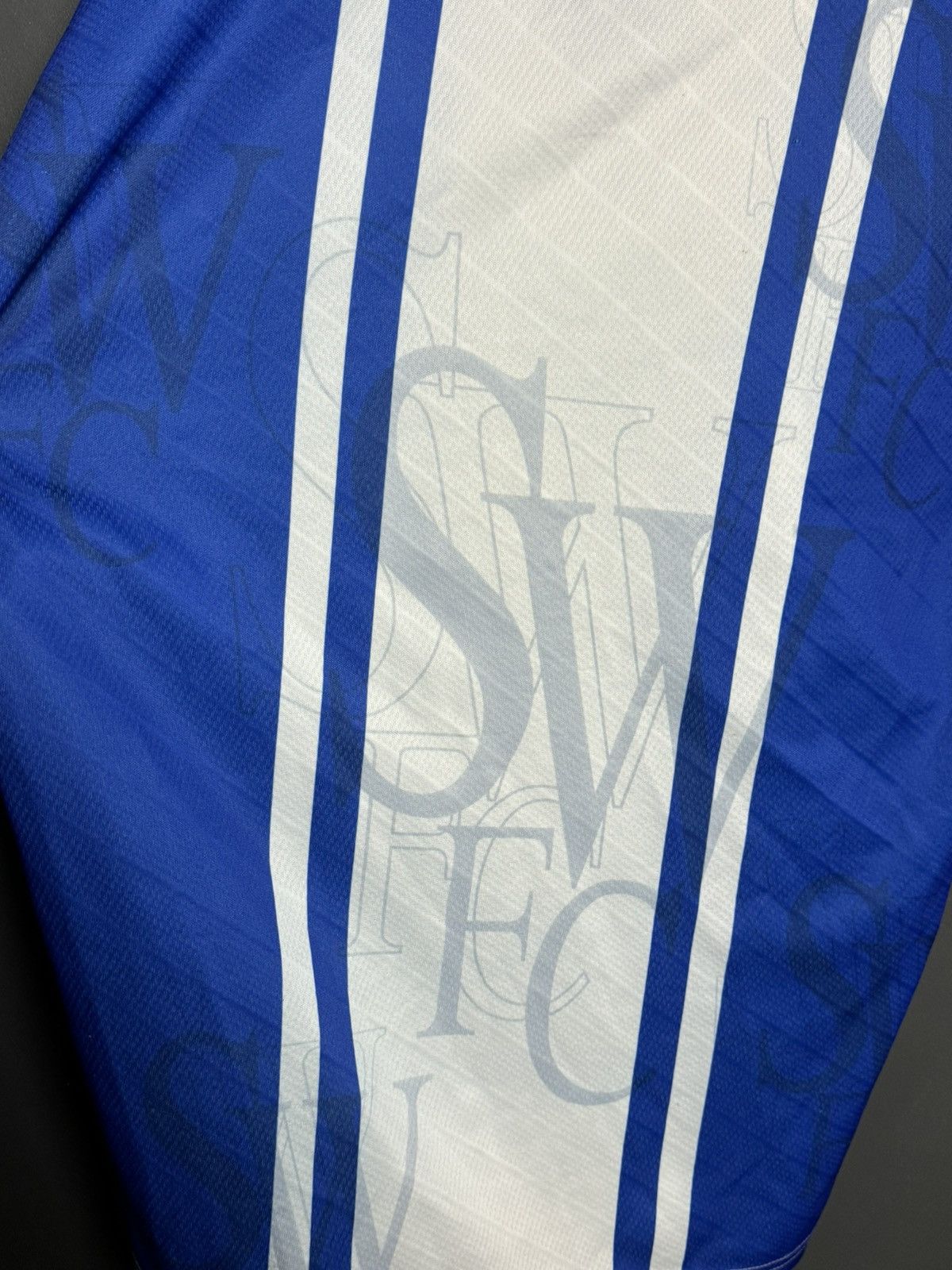 Puma Sheffield Wednesday 95/97 Home Football Jersey Size US L / EU 52-54 / 3 - 15 Thumbnail