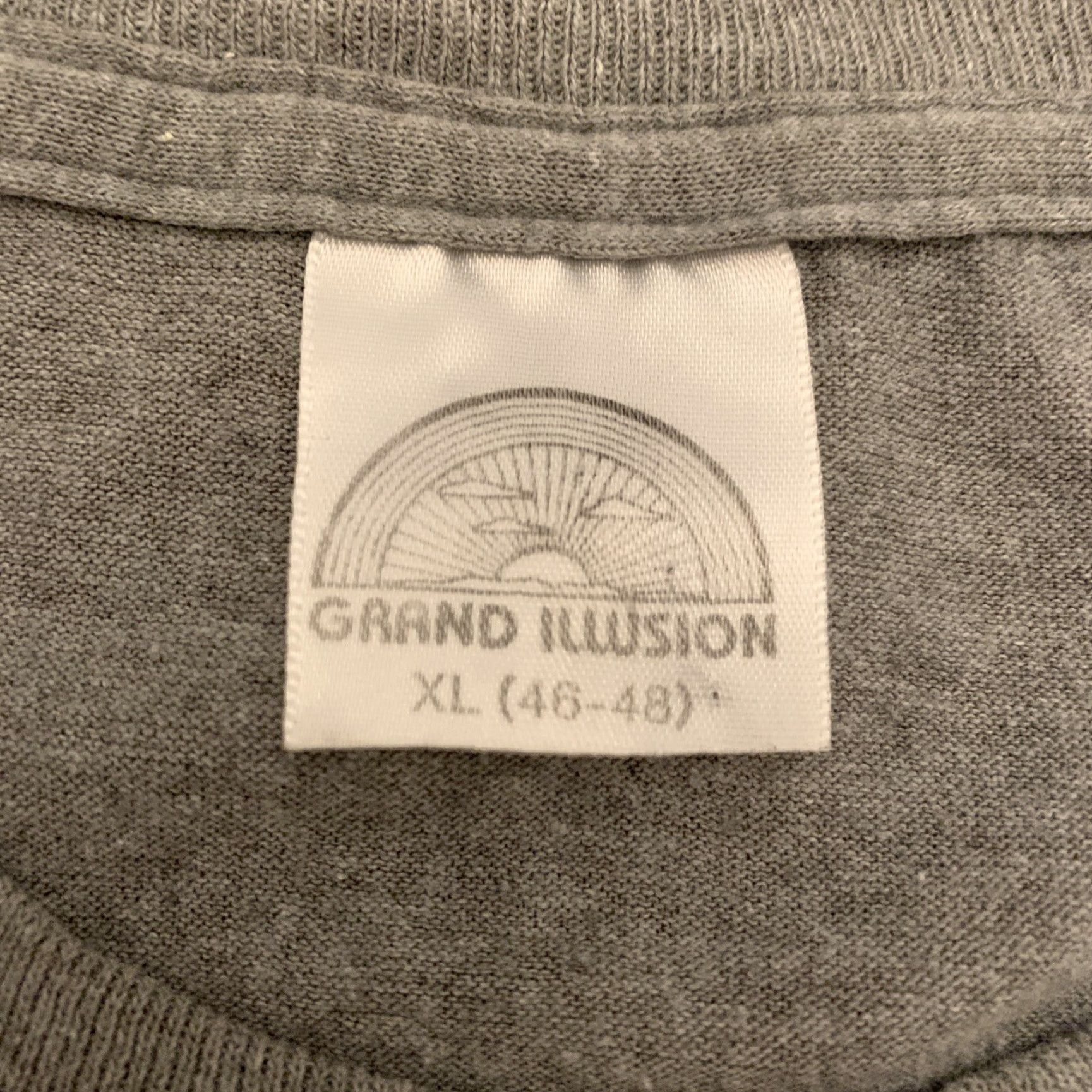 Vintage VINTAGE Grand Illusion T-Shirt Unisex Adults Short Sleeve Gray 50/50 Coca-Cola Enjoy Coca-Cola Single-Stitch XL 46-48 Made In USA US Size US XL / EU 56 / 4 - 3 Thumbnail