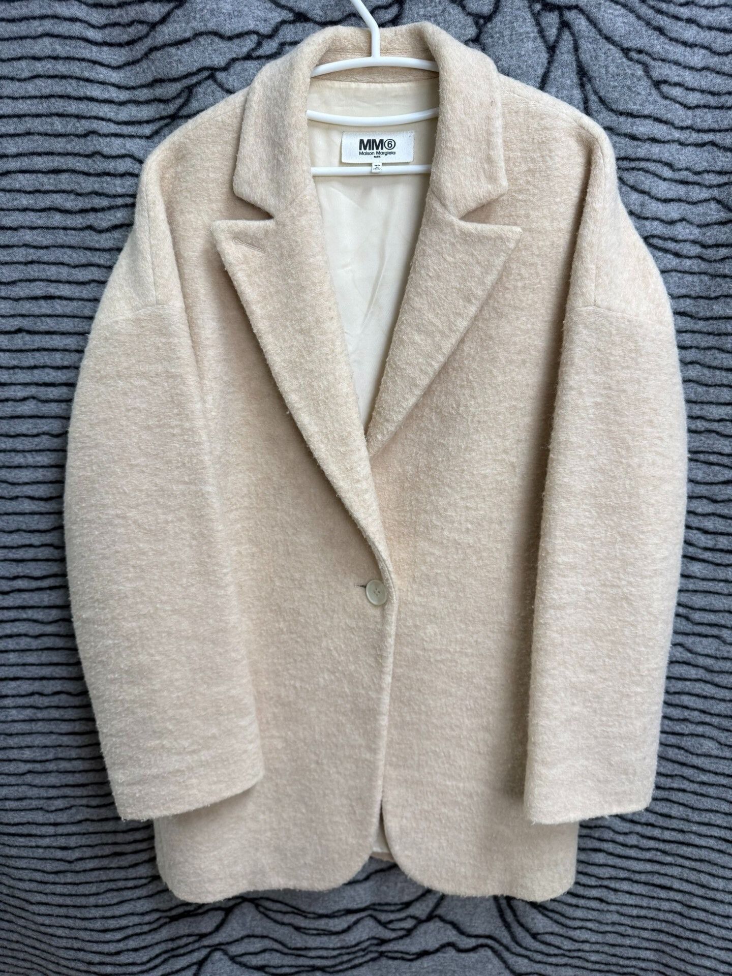 Maison Margiela Maison Margiela MM6 Batwing Wool Coat Size S / US 4 / IT 40 - 1 Thumbnail