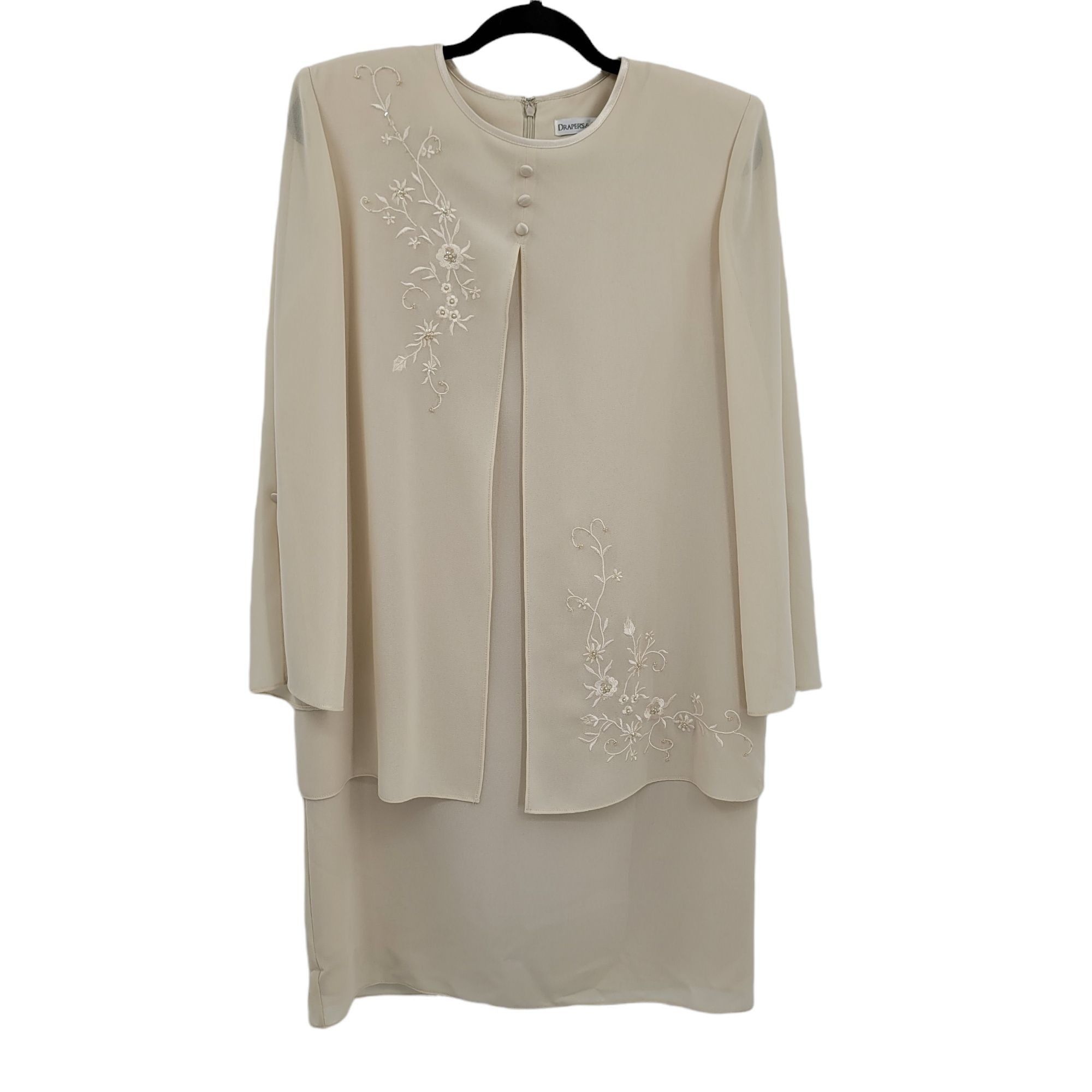 Vintage Vtg Modest Formal Dress Sz 12P Cream Caped Shift Embroidered Size XL / US 12-14 / IT 48-50 - 1 Thumbnail