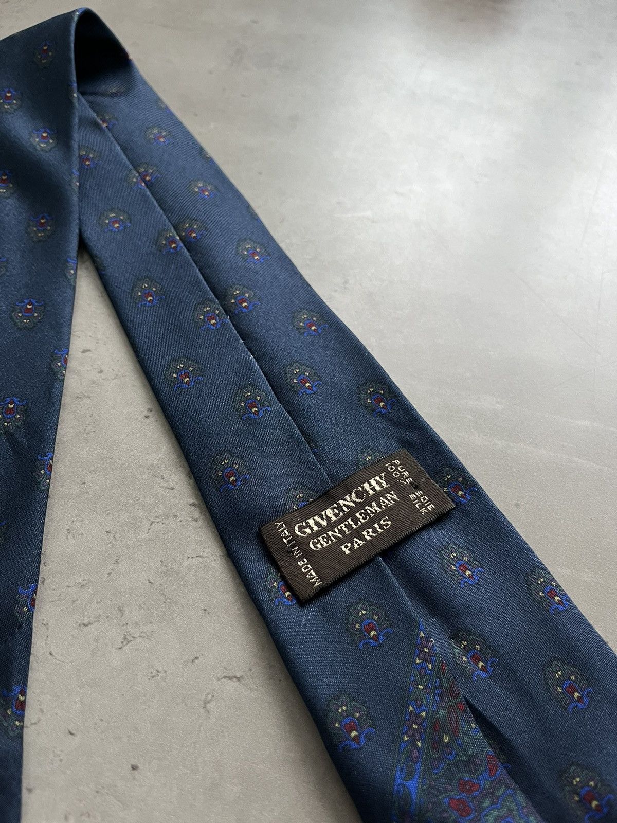 Givenchy Vintage Givenchy Gentleman Paris Silk tie made in Italy Size ONE SIZE - 3 Thumbnail