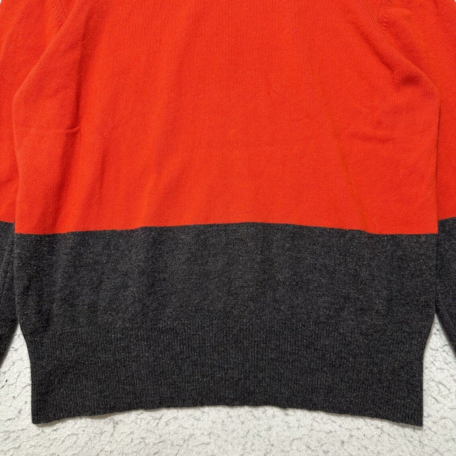 Escada Vntge Escada Margaretha Ley 40 Wool Cashmere Sweater Germany Size S / US 4 / IT 40 - 13 Thumbnail