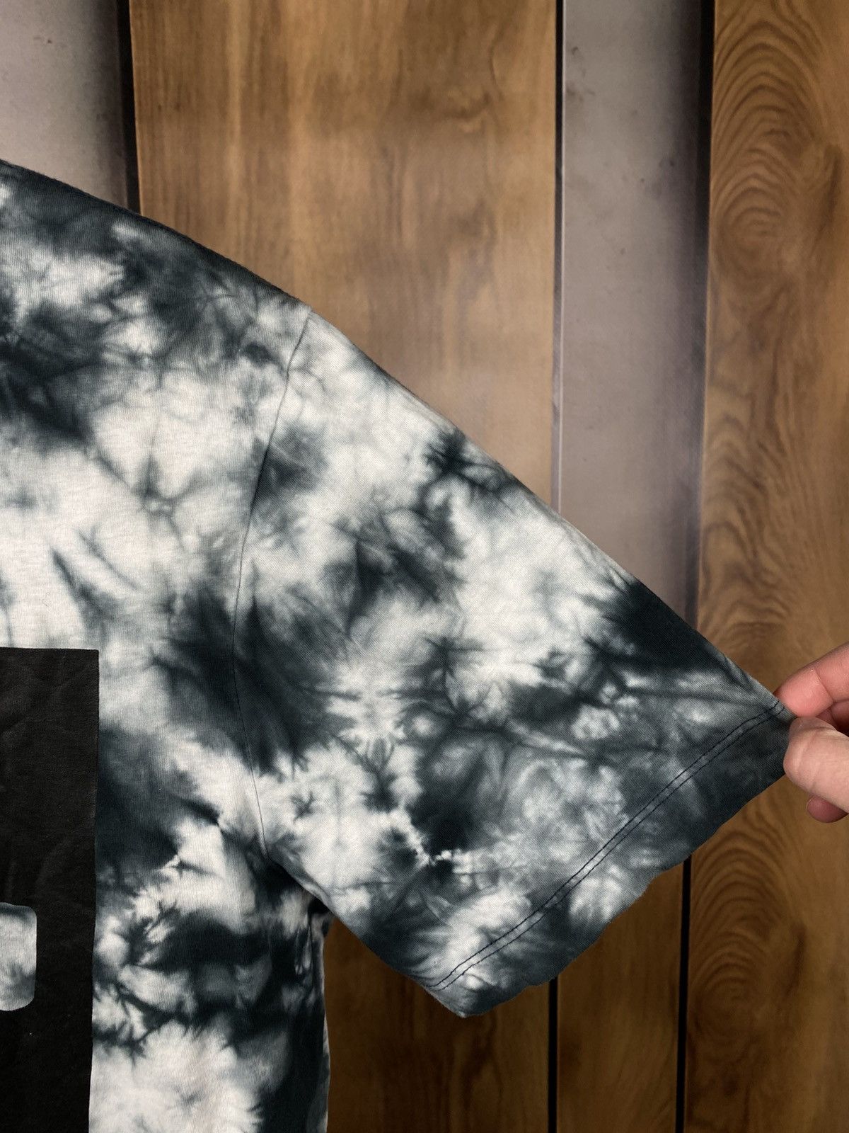 True Religion 🧲T-Shirt True Religion Brand Jeans Big Logo Tie Dye Tee🧲 Size US L / EU 52-54 / 3 - 5 Thumbnail