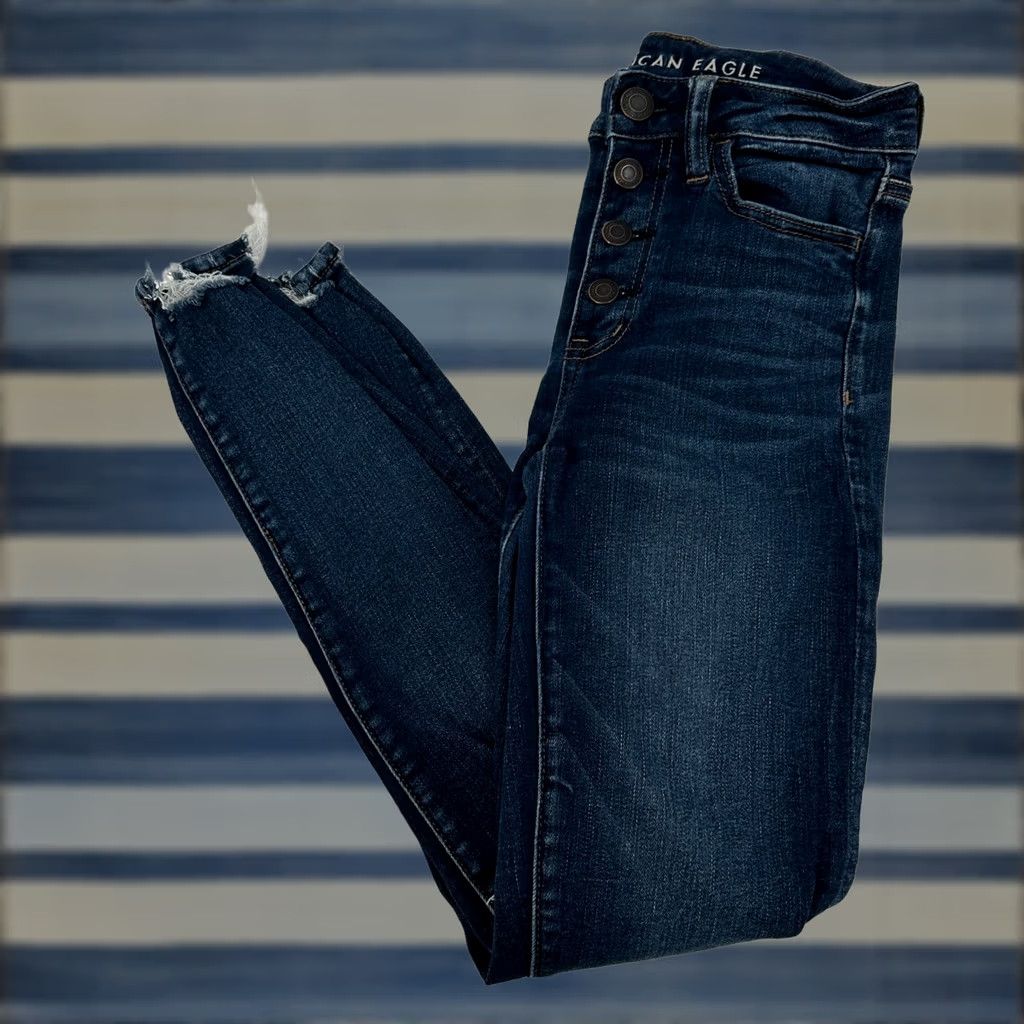 American Eagle Outfitters VINTAGE? No. American Eagle Next Level Stretch High Rise Skinny Jeans Dark Wash Sz 2 Distress Size 42" / US 20 - 1 Thumbnail