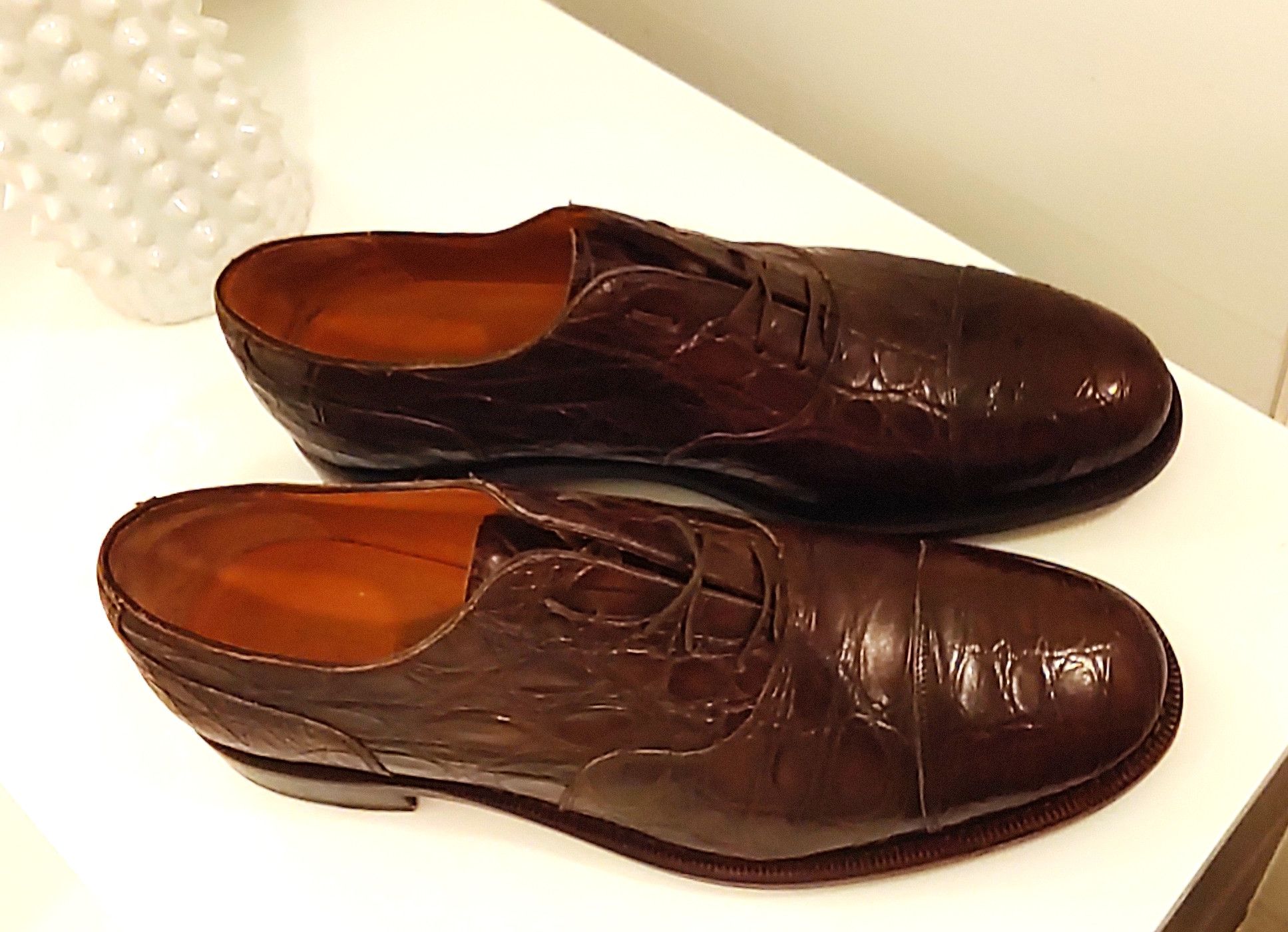 Salvatore Ferragamo TRAMEZZA Cap-toe, Lace-up, Oxford in Chocolate CROCODILE Size US 8.5 / EU 41-42 - 3 Thumbnail