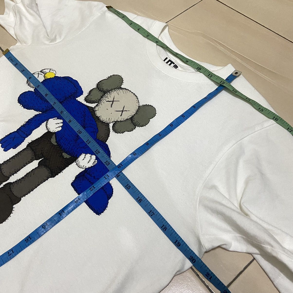 Japanese Brand Bundle Flannel Marka Japan & Tshirt Kaws Size US S / EU 44-46 / 1 - 15 Thumbnail