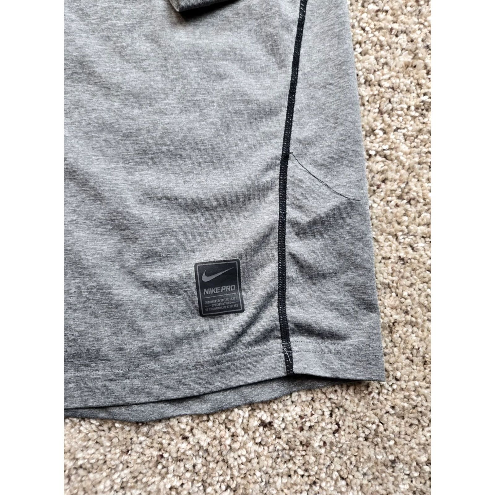 Nike Nike Pro Dri-Fit Shirt Mens Medium Gray Long Sleeve Vented Fitted Stretch Size US M / EU 48-50 / 2 - 3 Thumbnail
