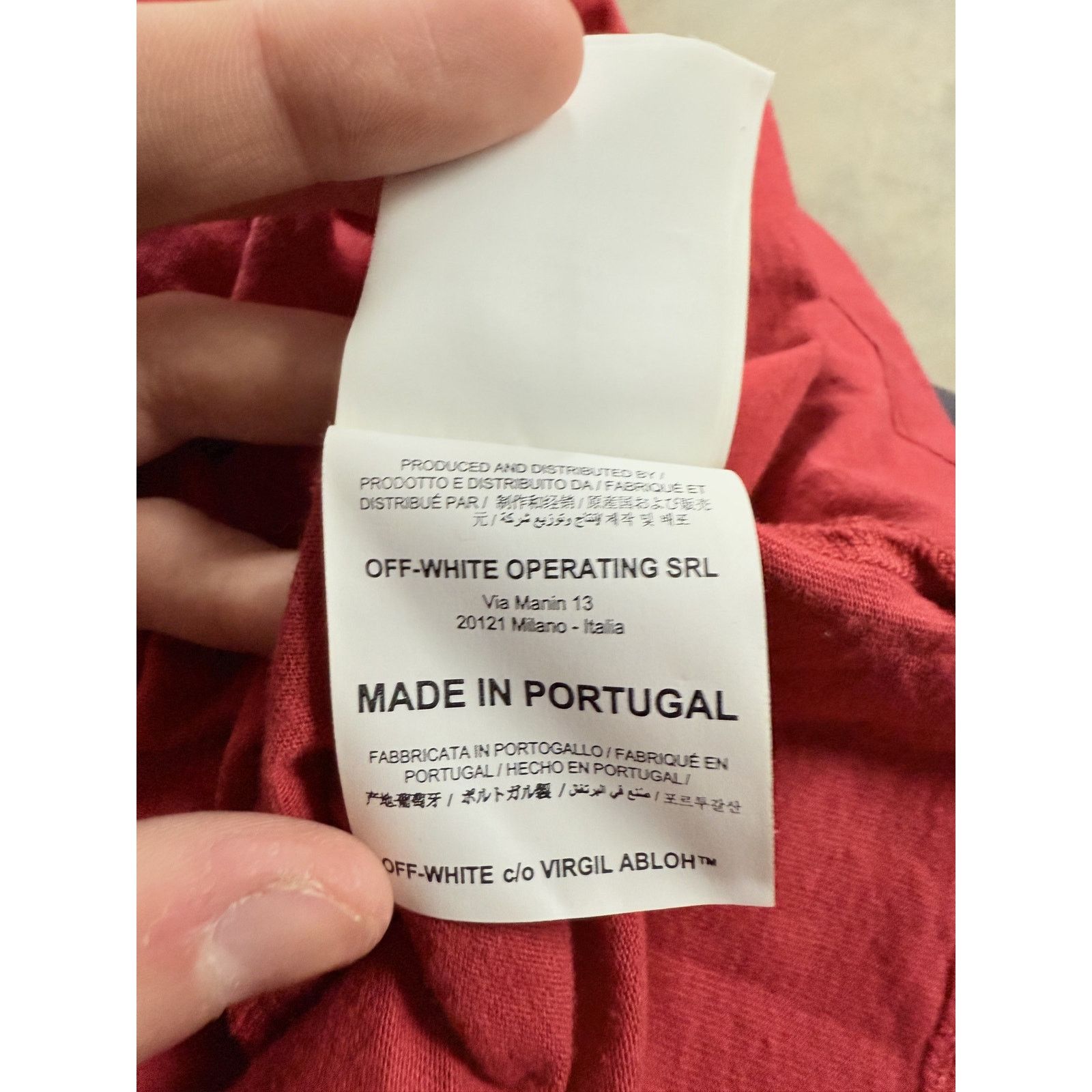 Off-White Off-White Tee White Red Purple Used Large Size US L / EU 52-54 / 3 - 9 Thumbnail