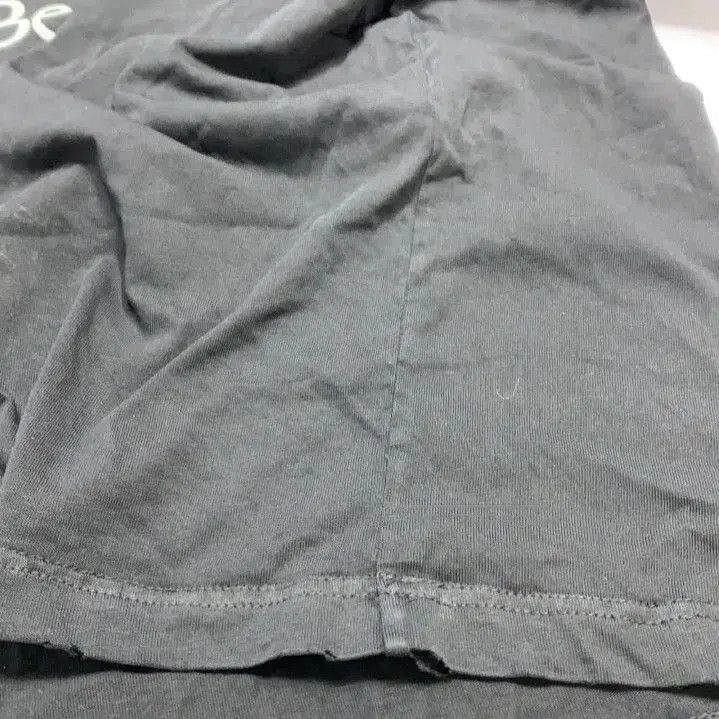 Balenciaga Balenciaga Be Different Embroidered Black T. Size US M / EU 48-50 / 2 - 5 Thumbnail