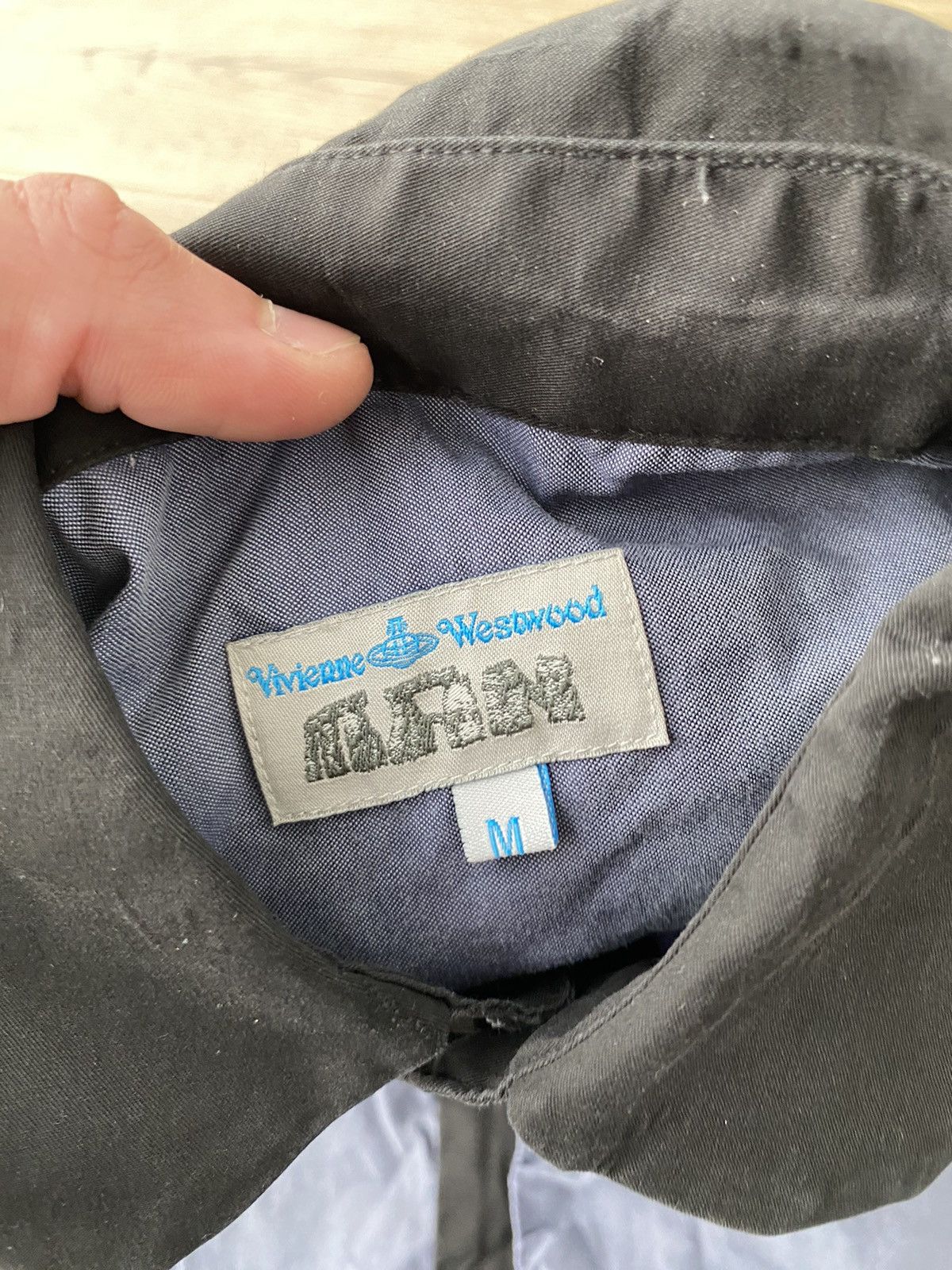 Vivienne Westwood Vivienne Westwood Rare Shirt Button Size US M / EU 48-50 / 2 - 10 Thumbnail