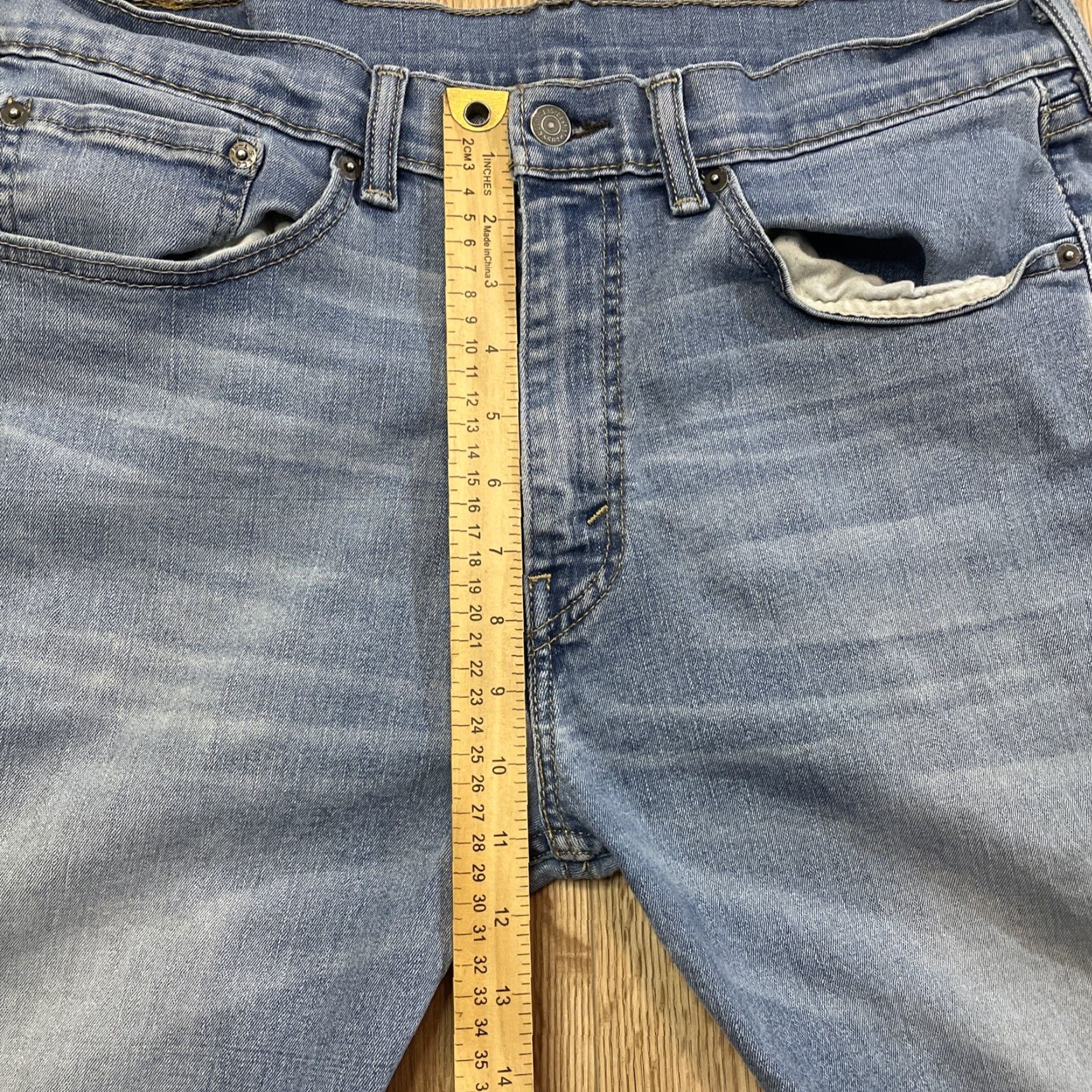 Levi's Levi's 505 Jeans Mens Blue Light Wash Regular Fit Straight Leg 34x32 Size US 34 / EU 50 - 3 Thumbnail