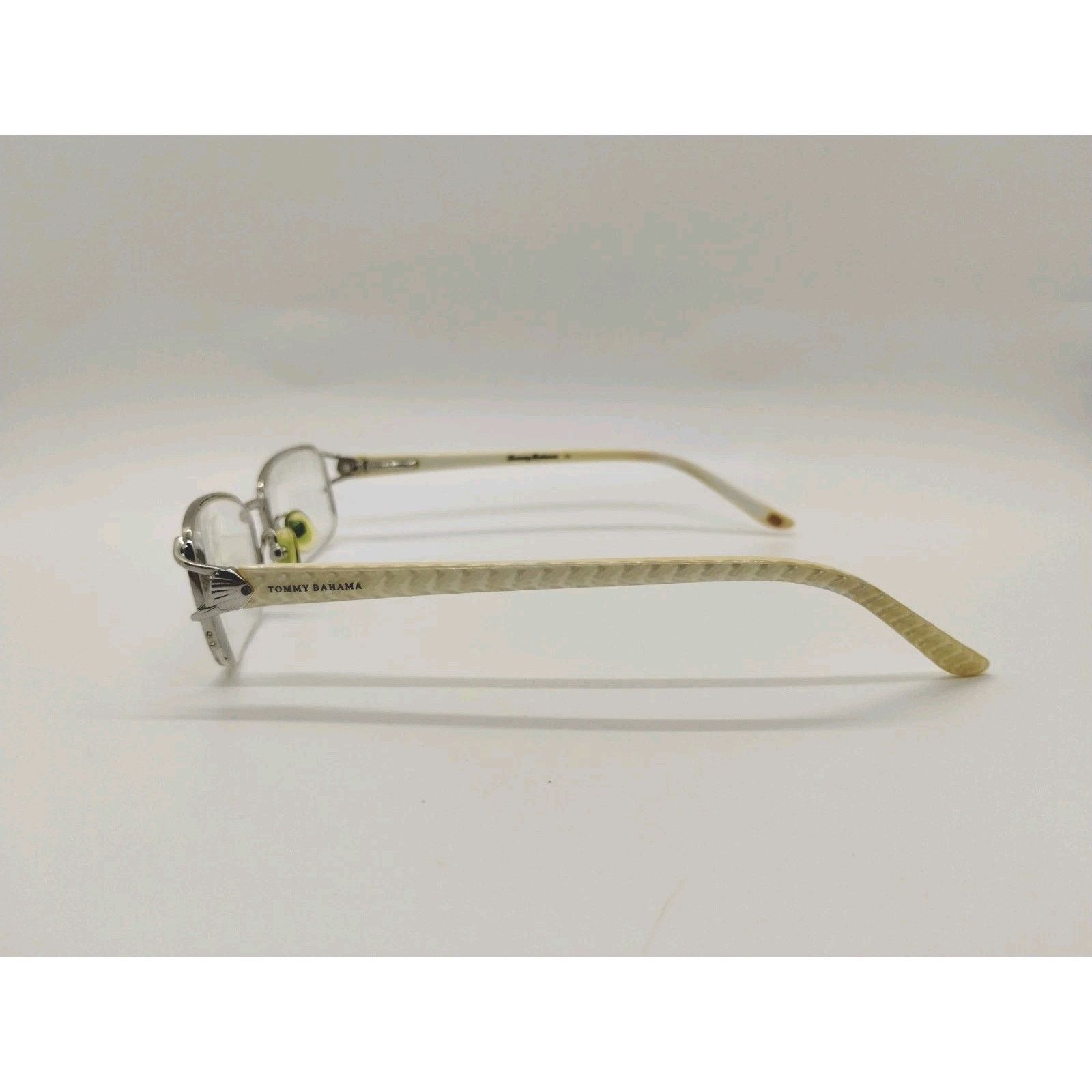 Tommy Bahama Tommy Bahama Eyeglass Frames TB5011 48-17-130 -Discoloration Size ONE SIZE - 4 Thumbnail